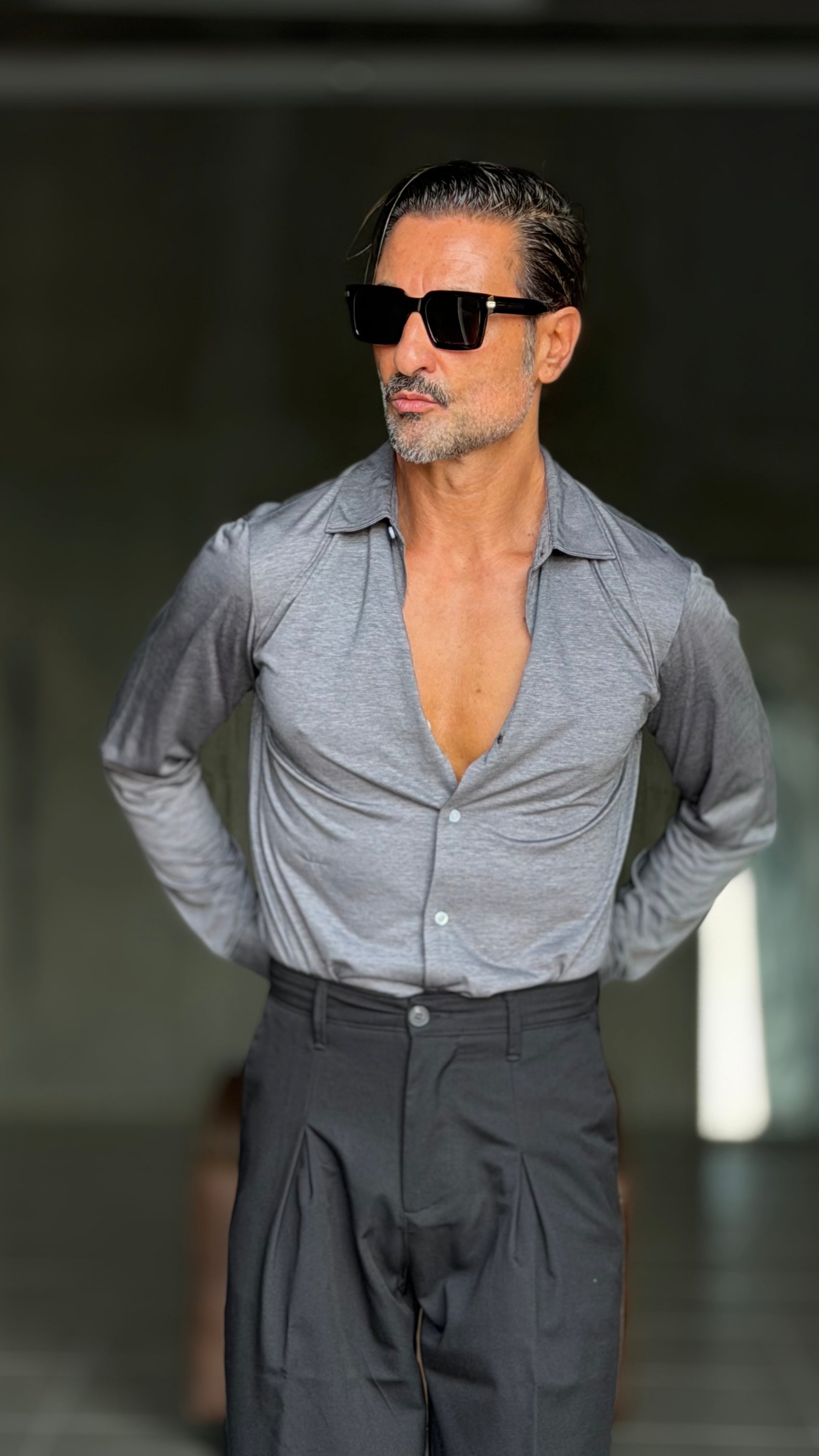 PANTALONE NERO   DOPPIAPINCES IN FONDO