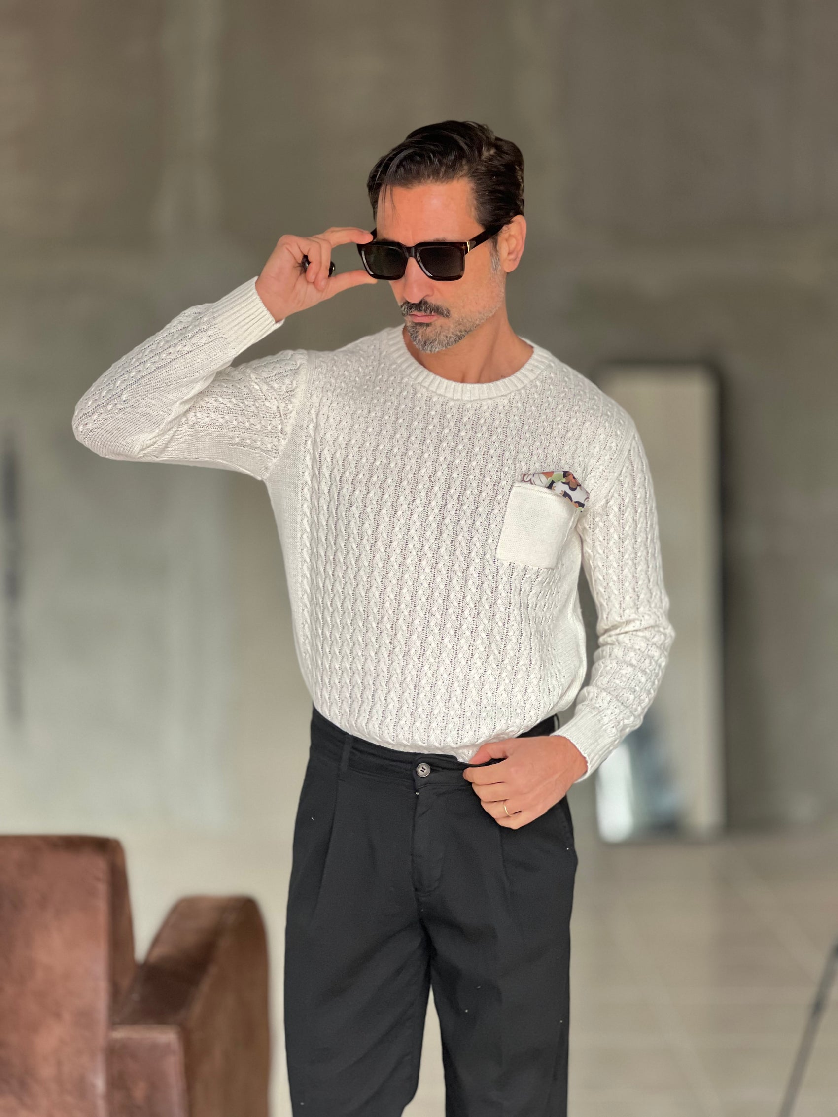 MAGLIA BIANCA  TRECCIA COTONE TASCHINO
