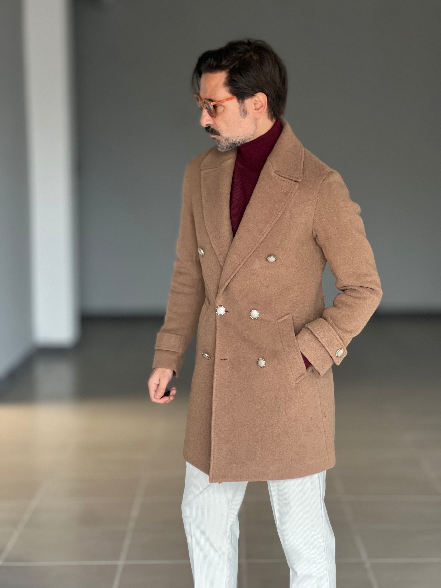 CAPPOTTO  CAMMELLO  DOPPIOPETTO  DOPPIATO LANA E MISTI BOTTONE METALLO