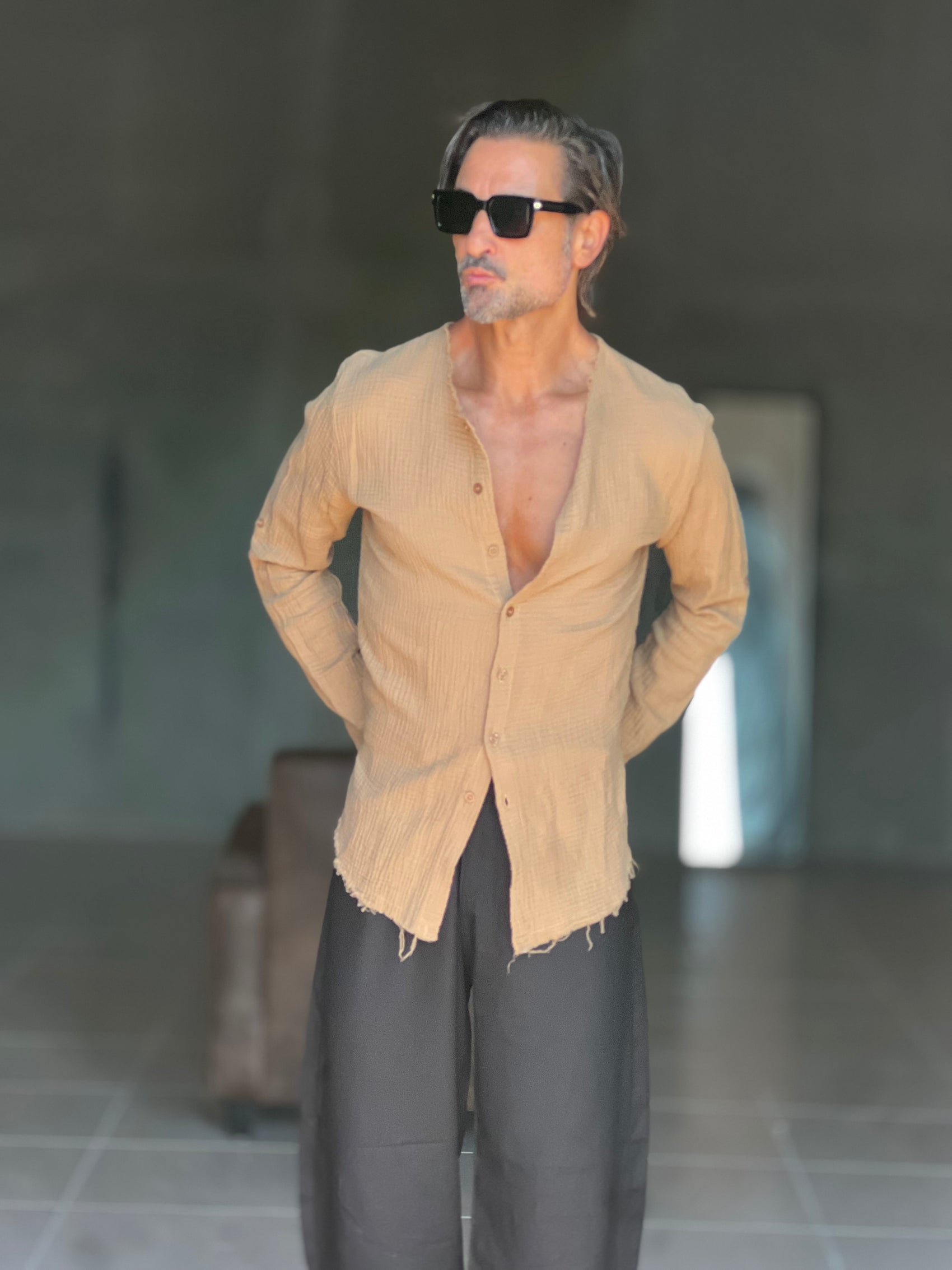 CAMICIA COREANA CARAMELLO  CHIARO GOFFRATA COTONE  EFFETTO LINO. 278