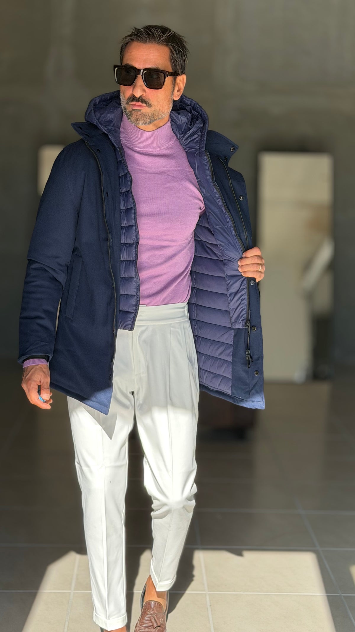 WHITE VISCOSE TROUSERS WITH REGULAR BOTTOM