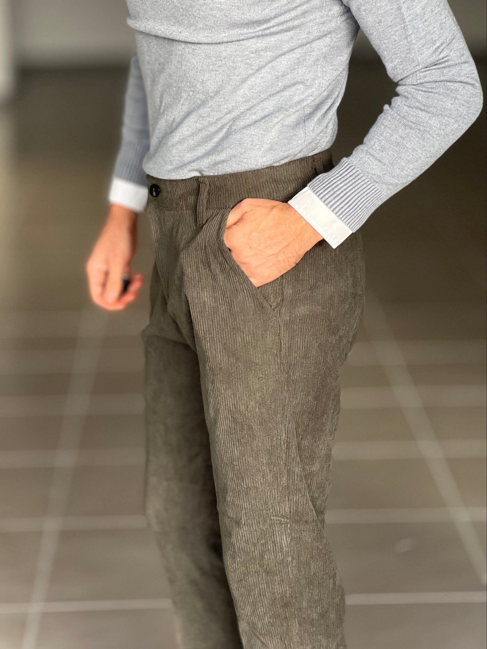 PANTALONE VERDE  VELLUTO MILLERIGHE GAMBA DRITTA TASCA AMERICA