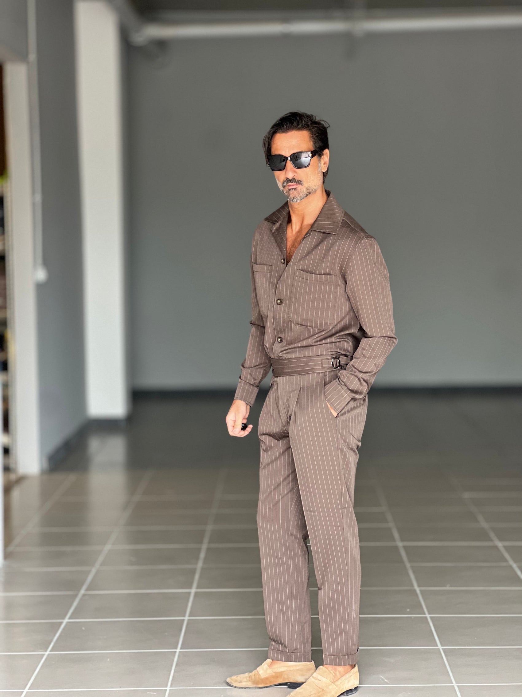 WHITE VISCOSE TROUSERS WITH REGULAR BOTTOM