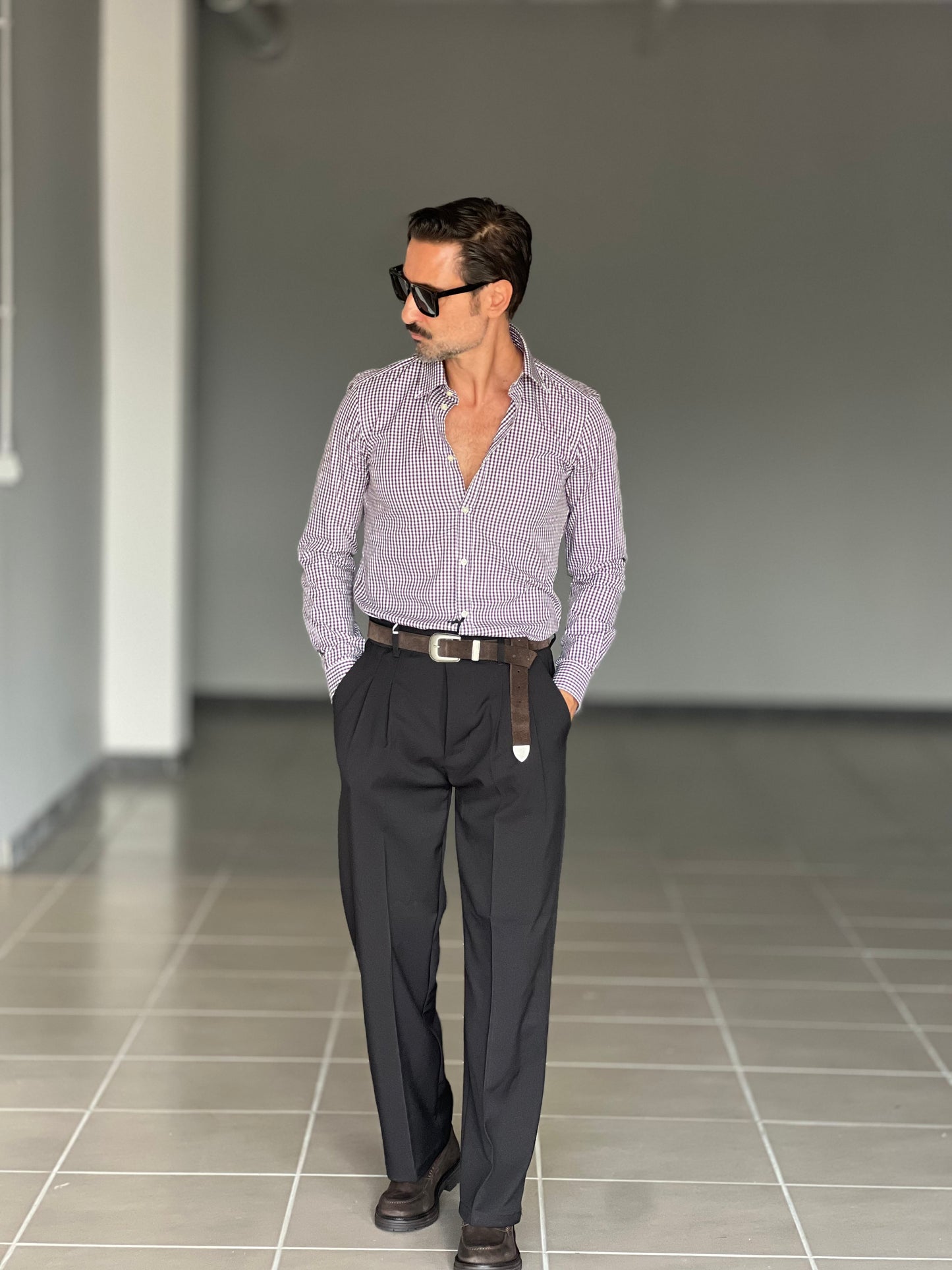 BLACK CHAIN ​​VISCOSE TROUSERS