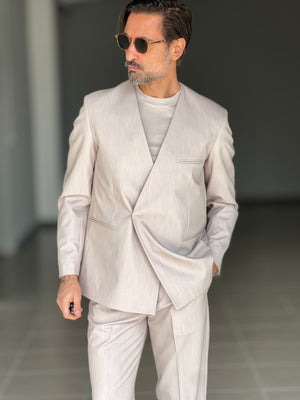 ABITO SABBIA   DOPPIOPETTO UN  BOTTONE NASCOSTO COLLO SCIALLATO