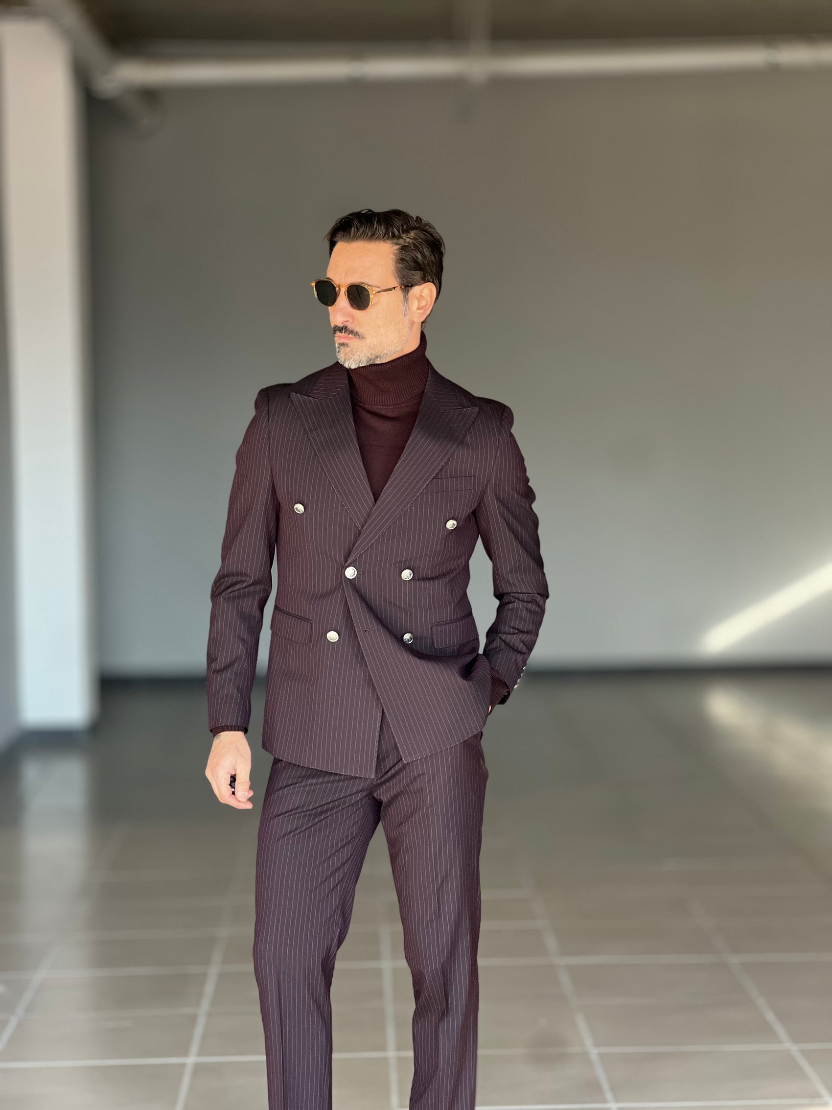 ABITO  MORO / PRUGNA GESSATO  DOPPIOPETTO BOTTONE METALLO VISCOSA E MISTI