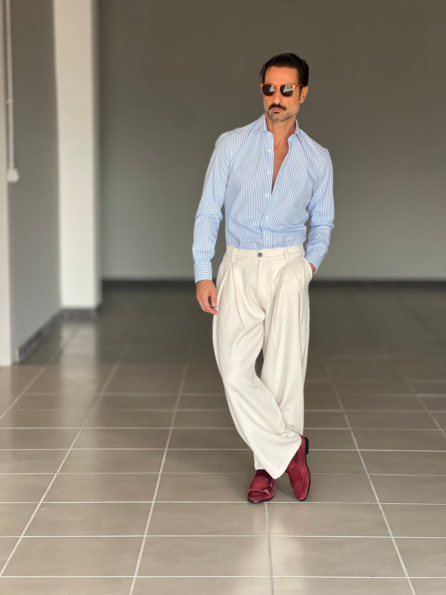 BLACK CHAIN ​​VISCOSE TROUSERS