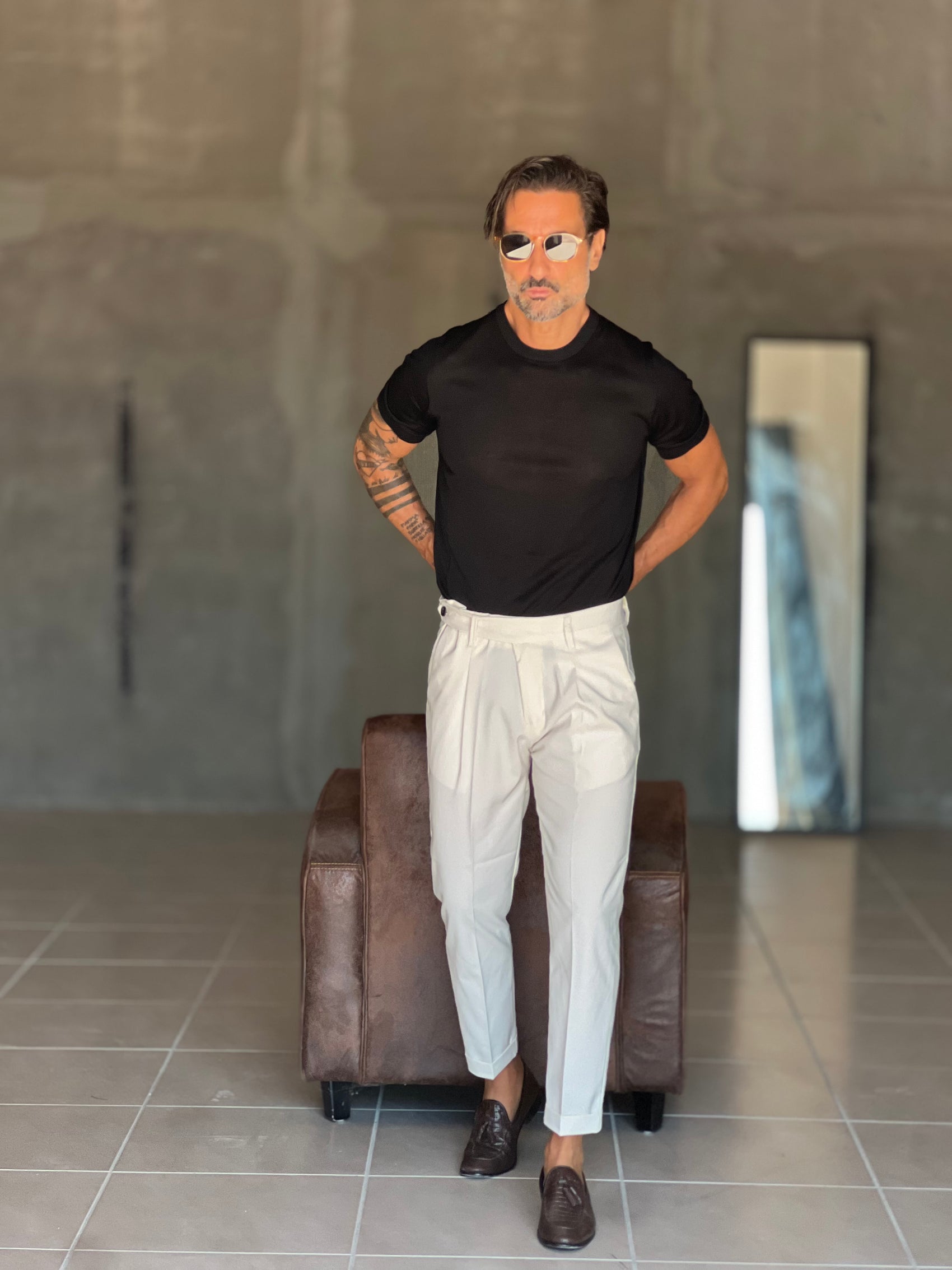 WHITE VISCOSE TROUSERS WITH REGULAR BOTTOM