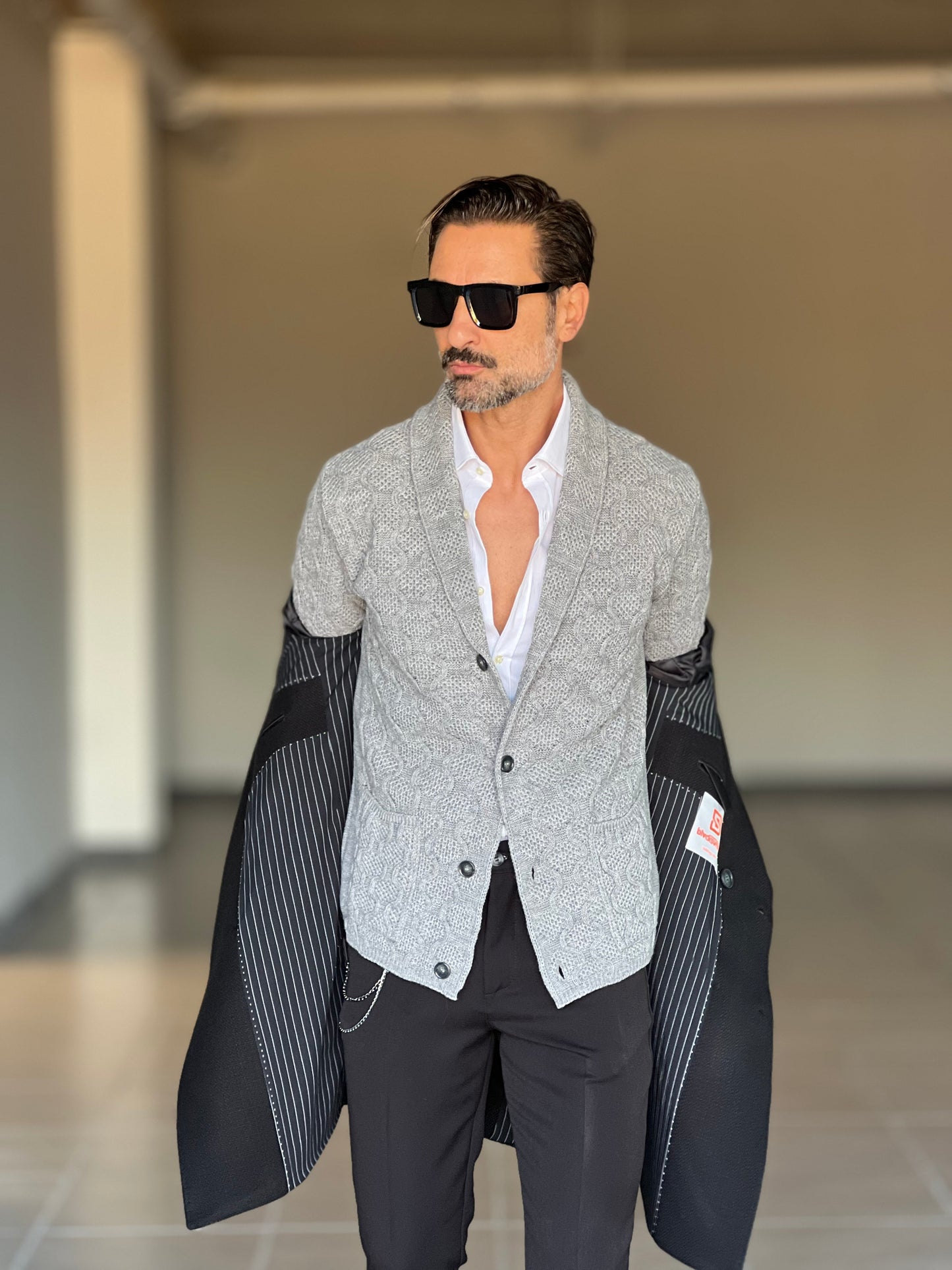 CARDIGAN GIACCA GRIGIO LAVORAZIONE A RILIEVO