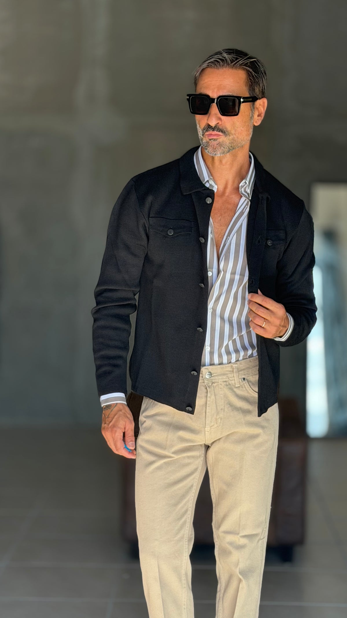 CARDIGAN  POLO NERO BOTTONE COPERTO