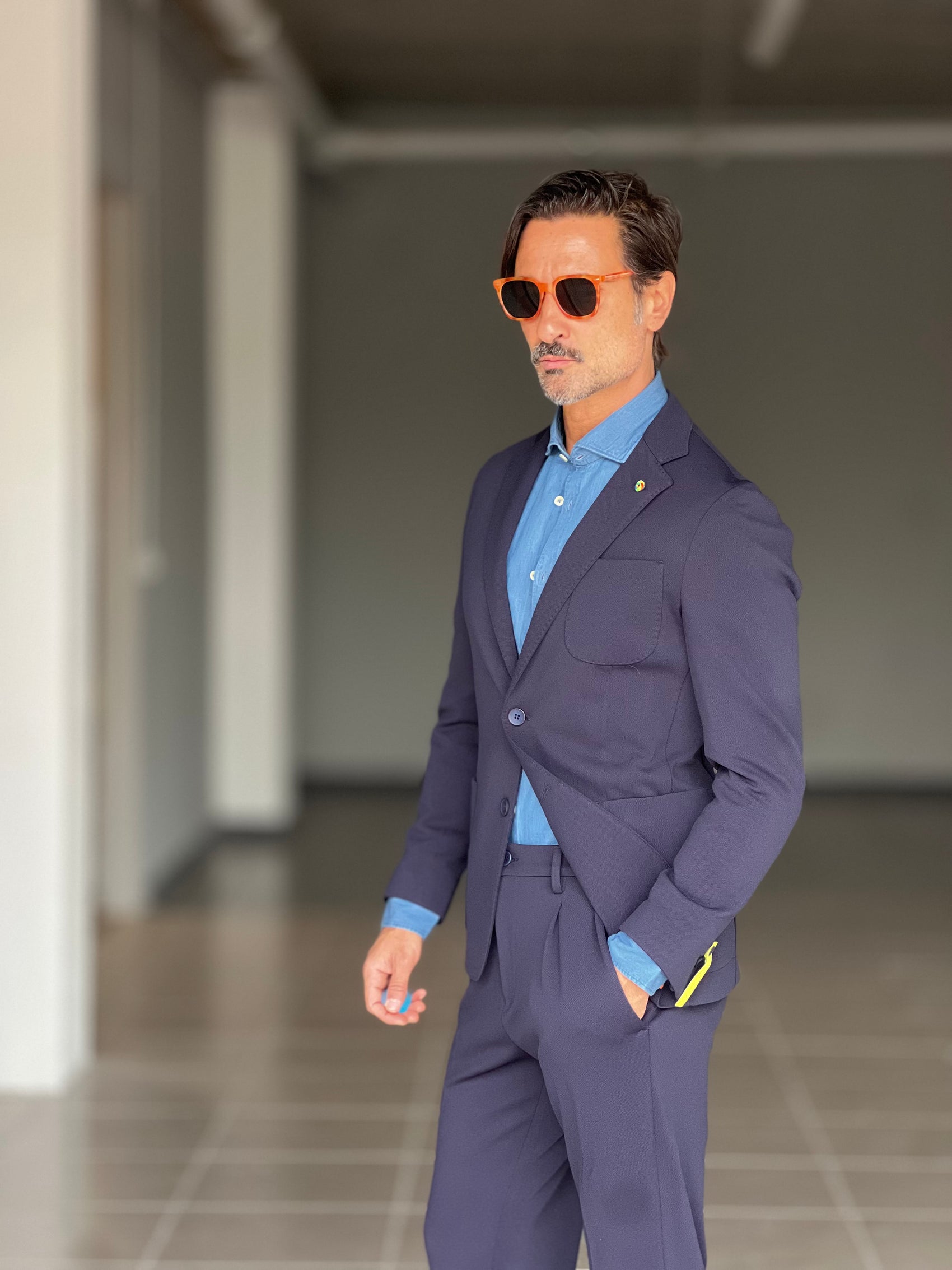 *ABITO  BLU MONOPETTO OPERATO PANTALONE MEZZAMOLLA 00200