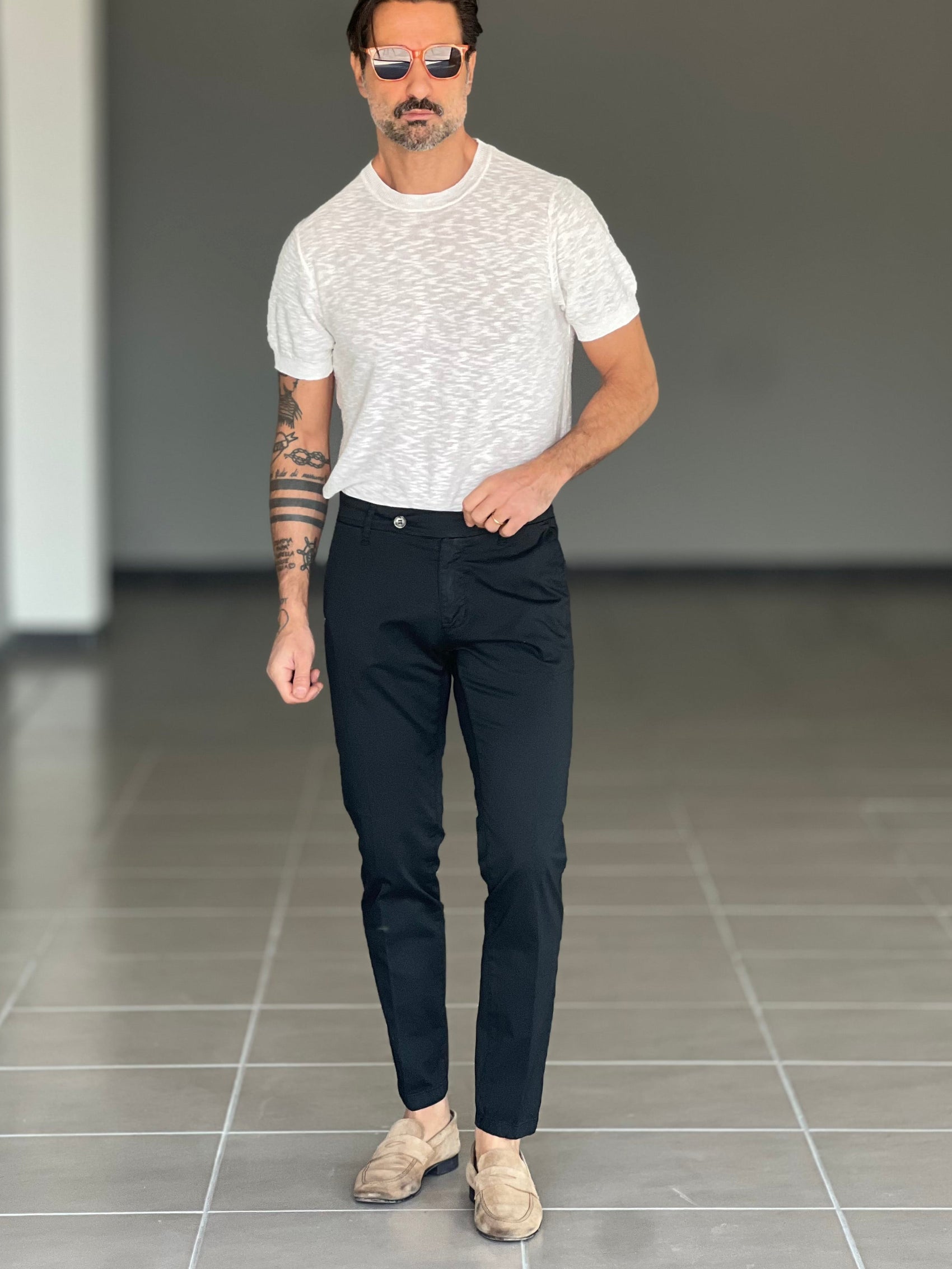 BLACK CHAIN ​​VISCOSE TROUSERS