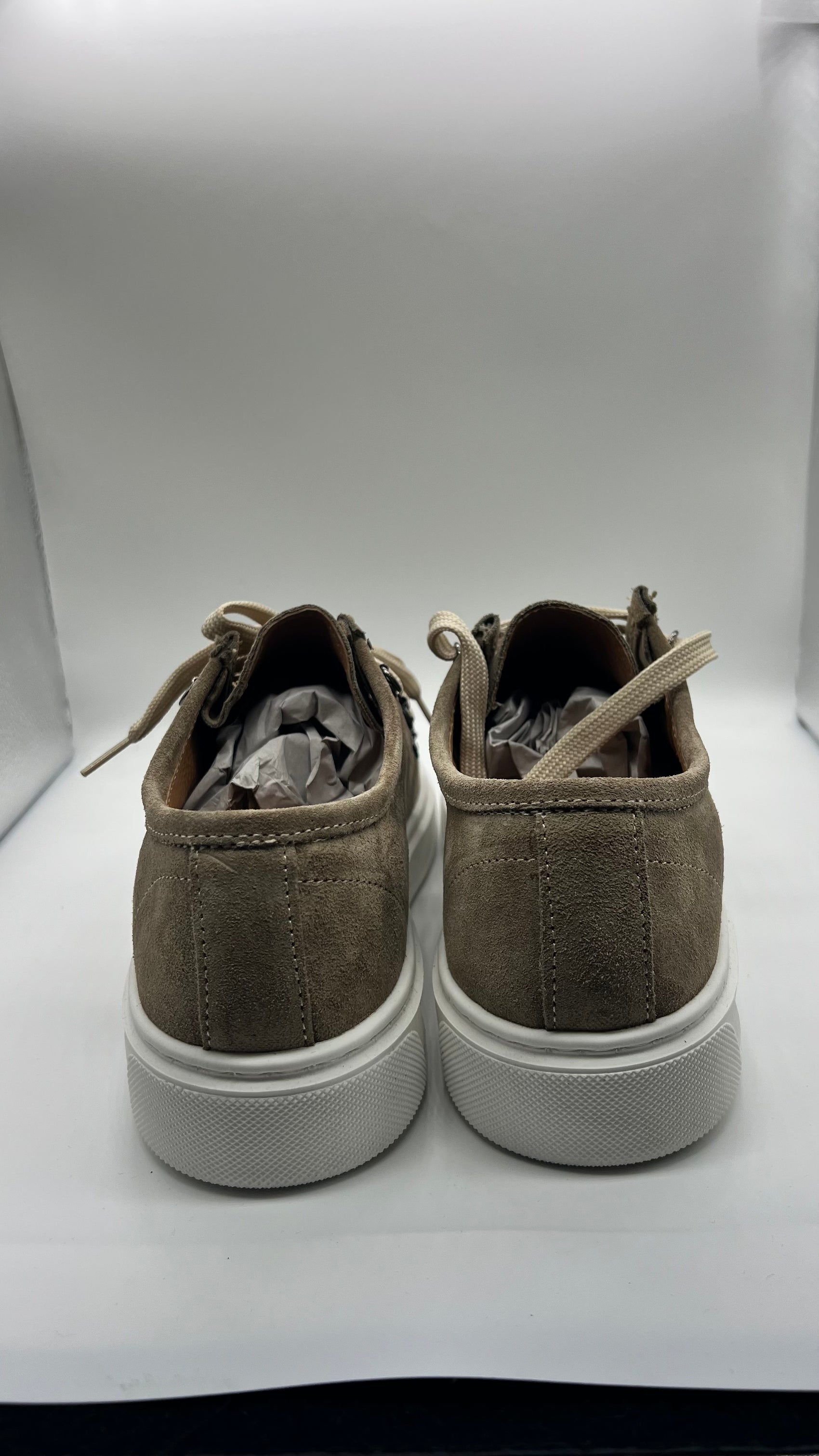 LEATHER AND SUEDE SNEAKERS WITH YELLOW CAP