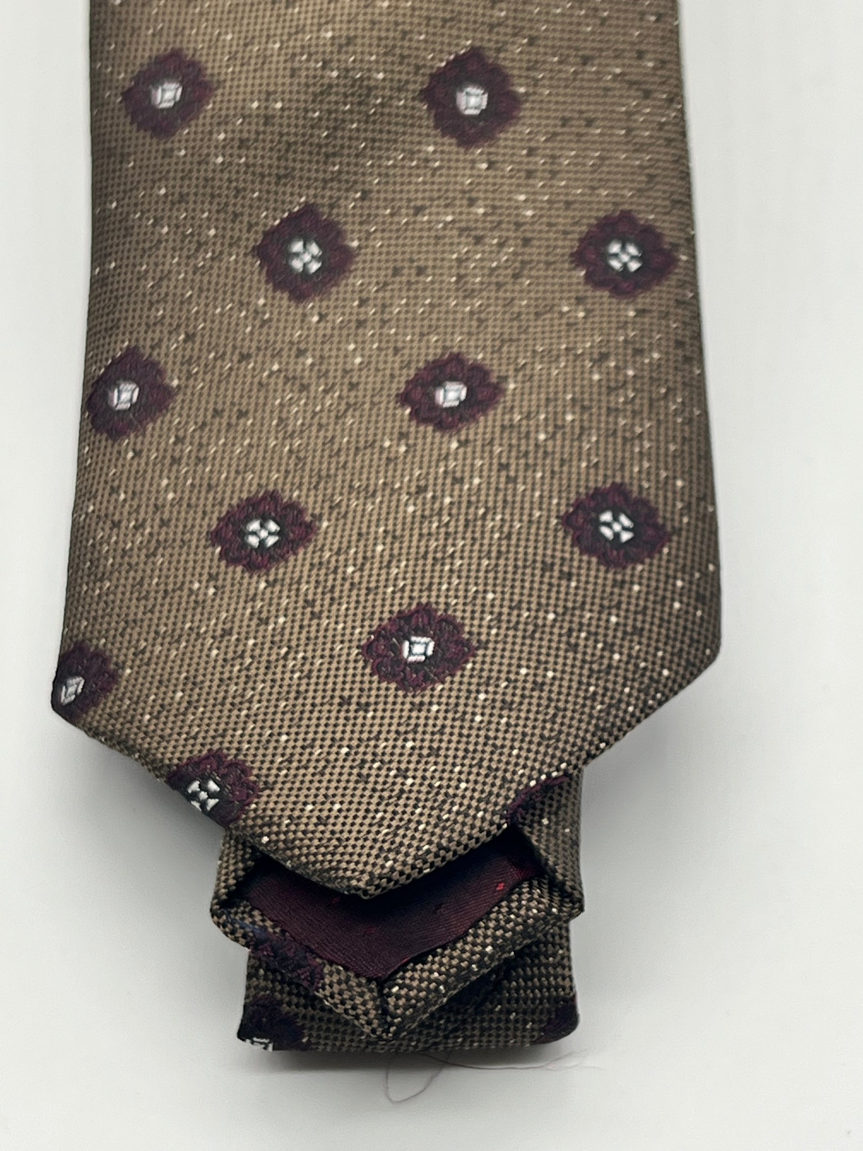 TWELVE TIE