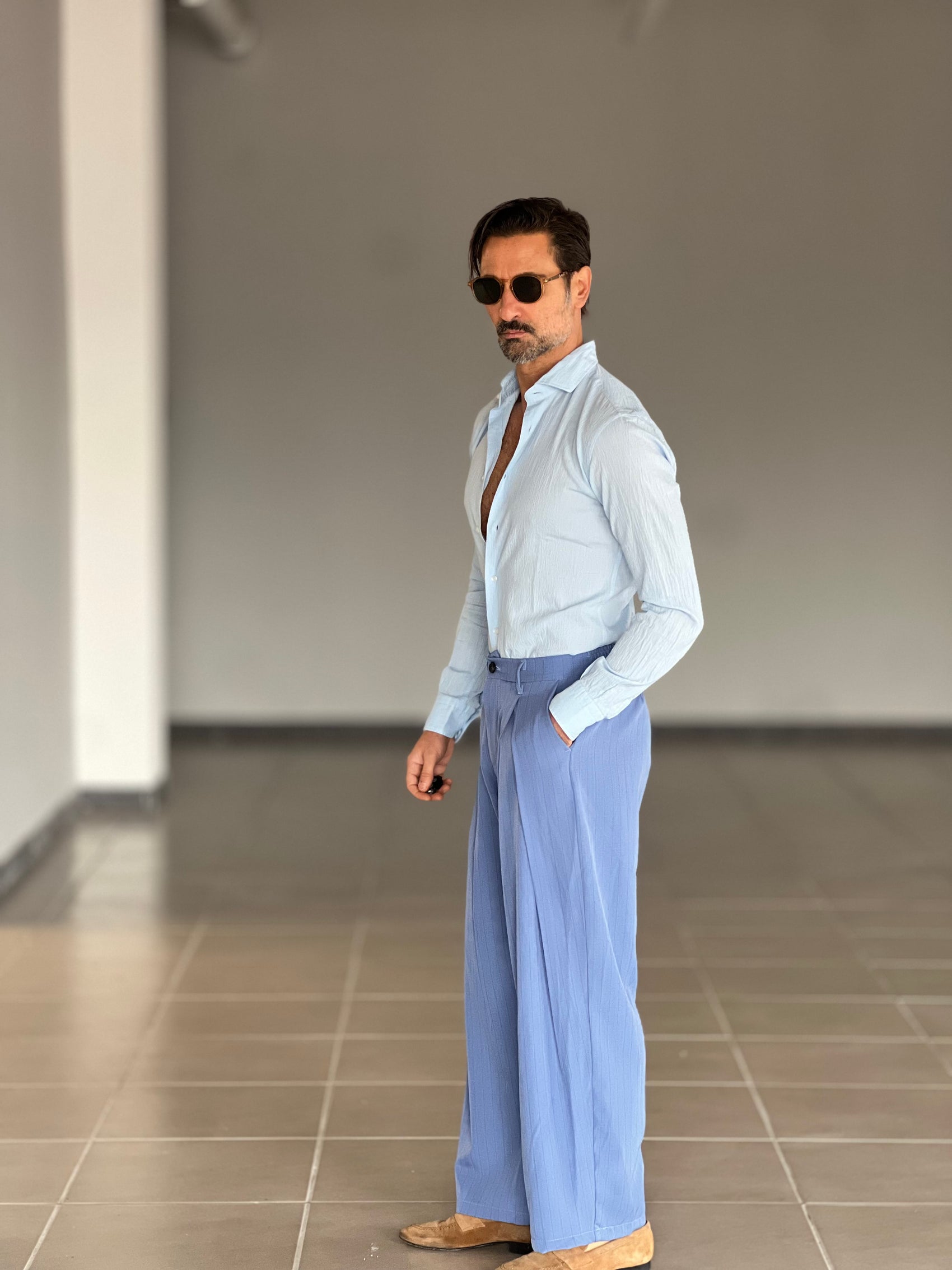 WHITE VISCOSE TROUSERS WITH REGULAR BOTTOM