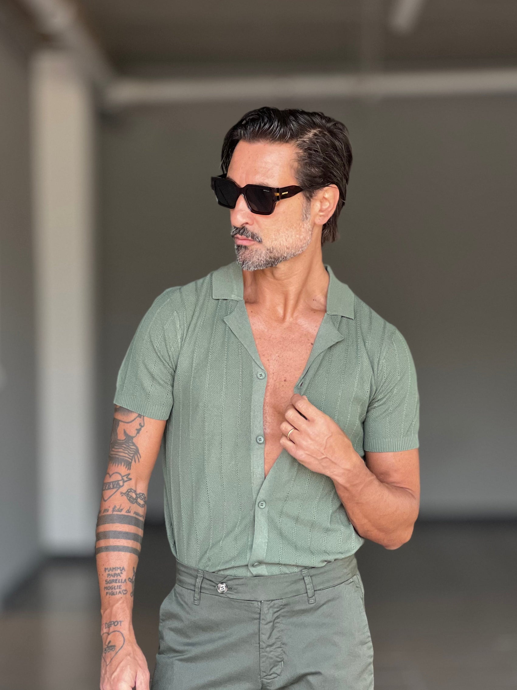 POLO CARDIGAN VERDE  COLLO AMERICANO 00125