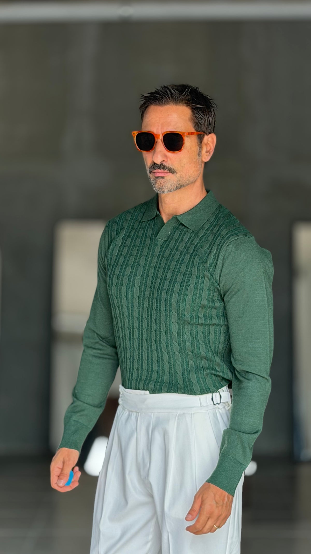 WHITE VISCOSE TROUSERS WITH REGULAR BOTTOM