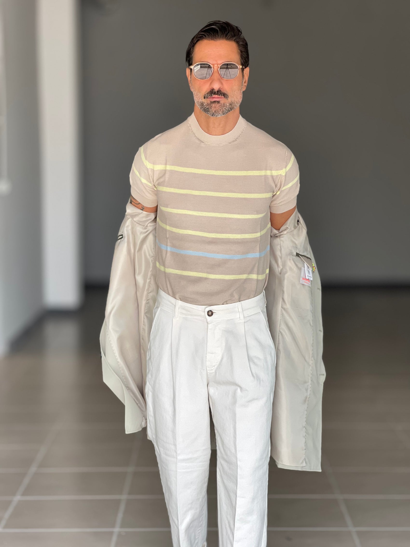 TRENCH BEIGE TESSUTO TECNICO IMPERMIABILE COLLO CAMICIA