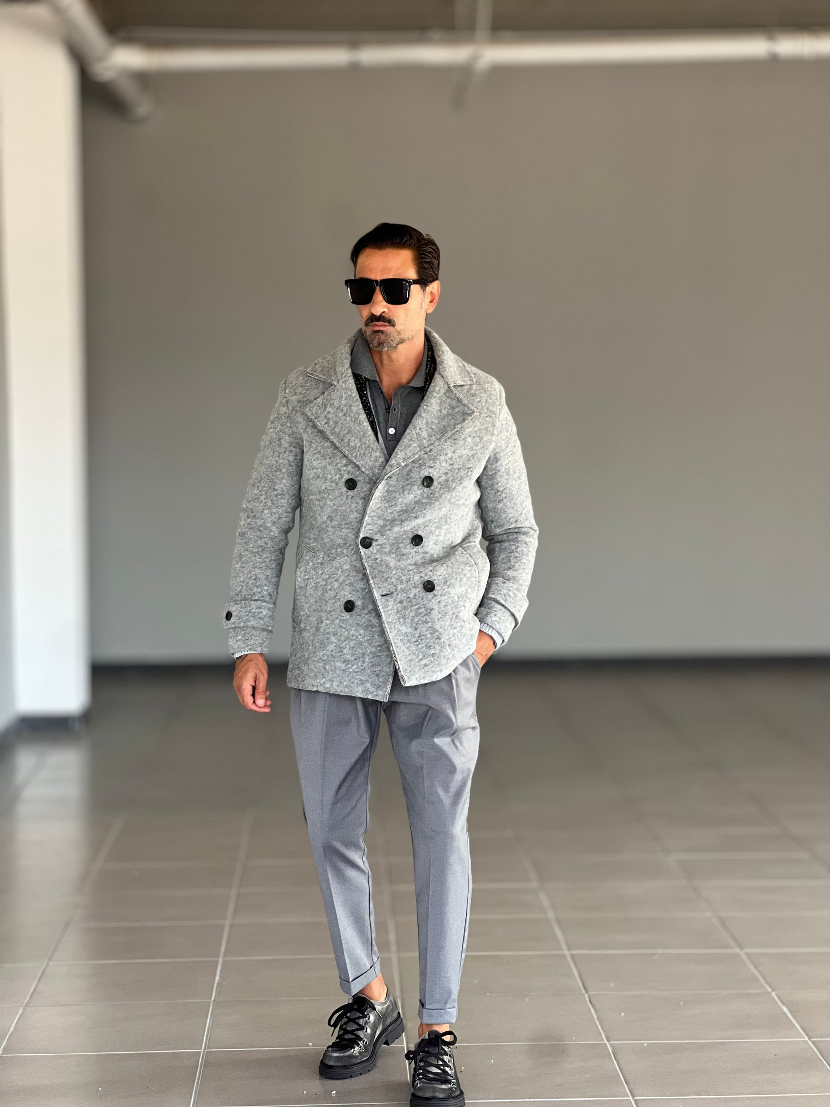 CAPPOTTINO GRIGIO LAVORAZIONE ALPACA TESSUTO LANA E MISTI KOON