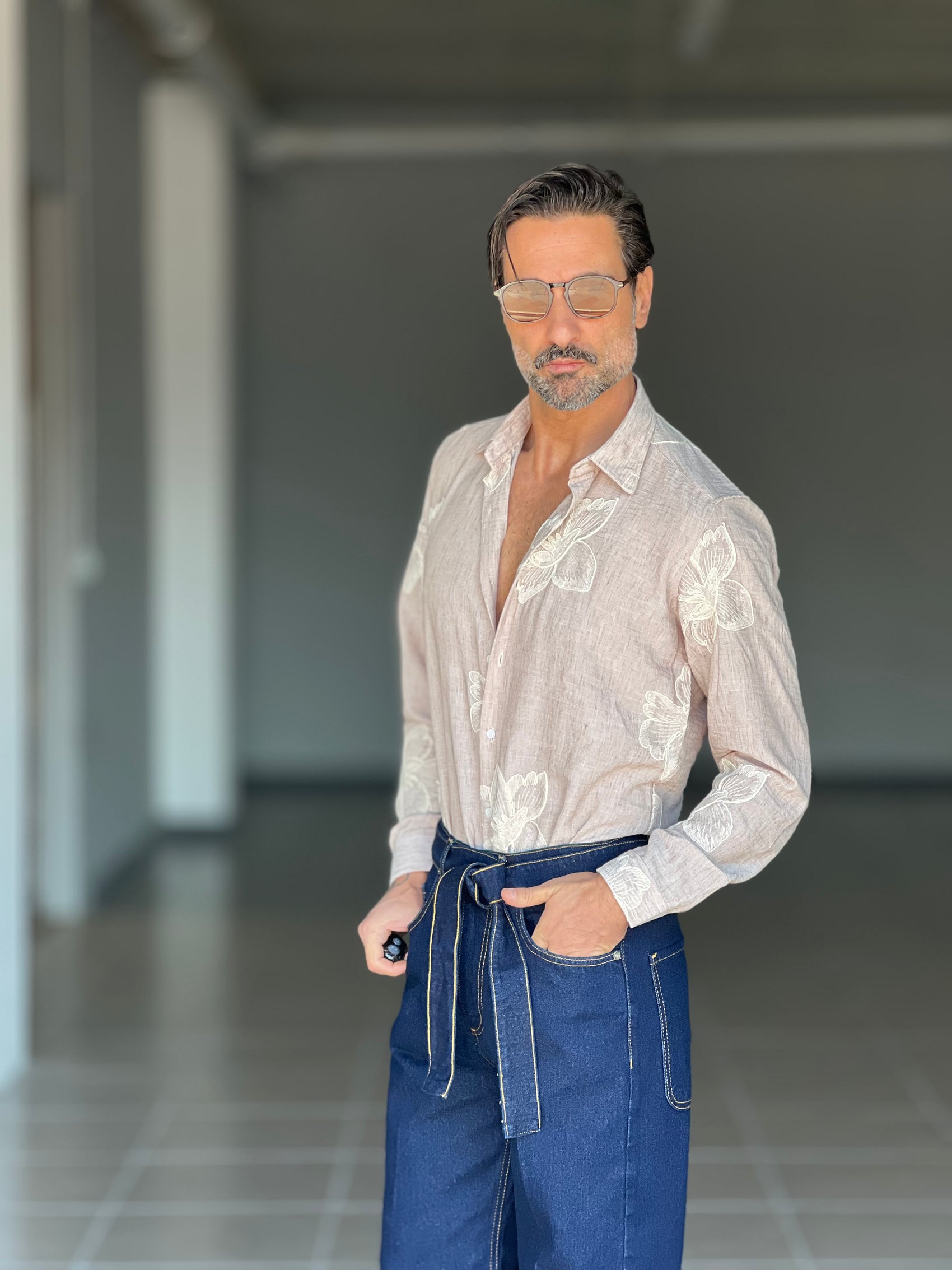 CAMICIA   BEIGE FANTASIA KENIA IN COTONE FIAMMATO  RICAMATA