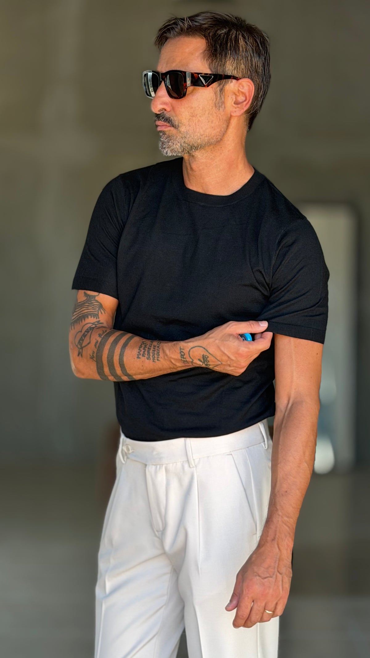 MAGLIA  NERA  TELAMIRA EFFETTO LANA MEZZA MANICA