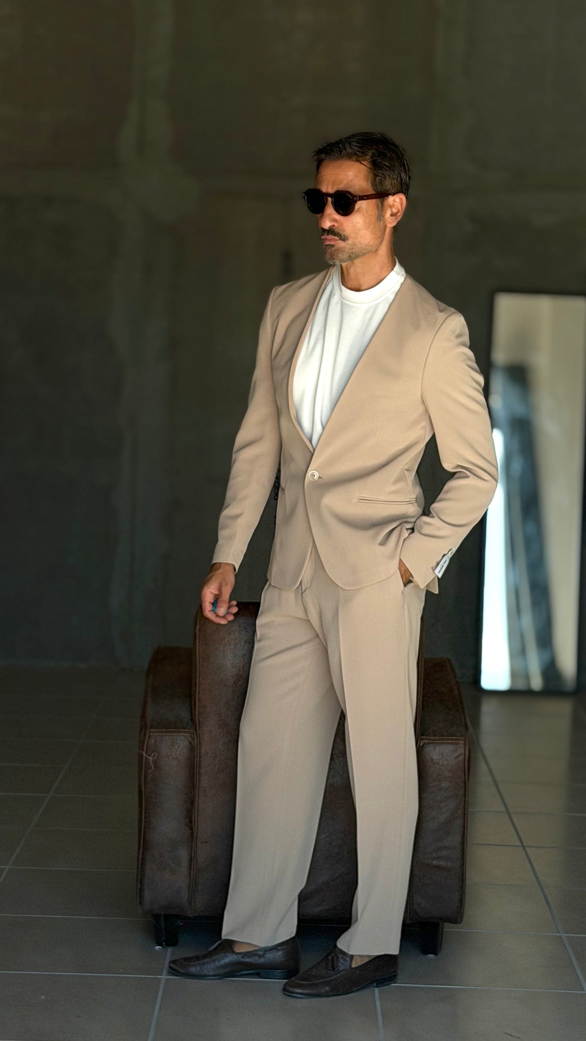 WHITE VISCOSE TROUSERS WITH REGULAR BOTTOM