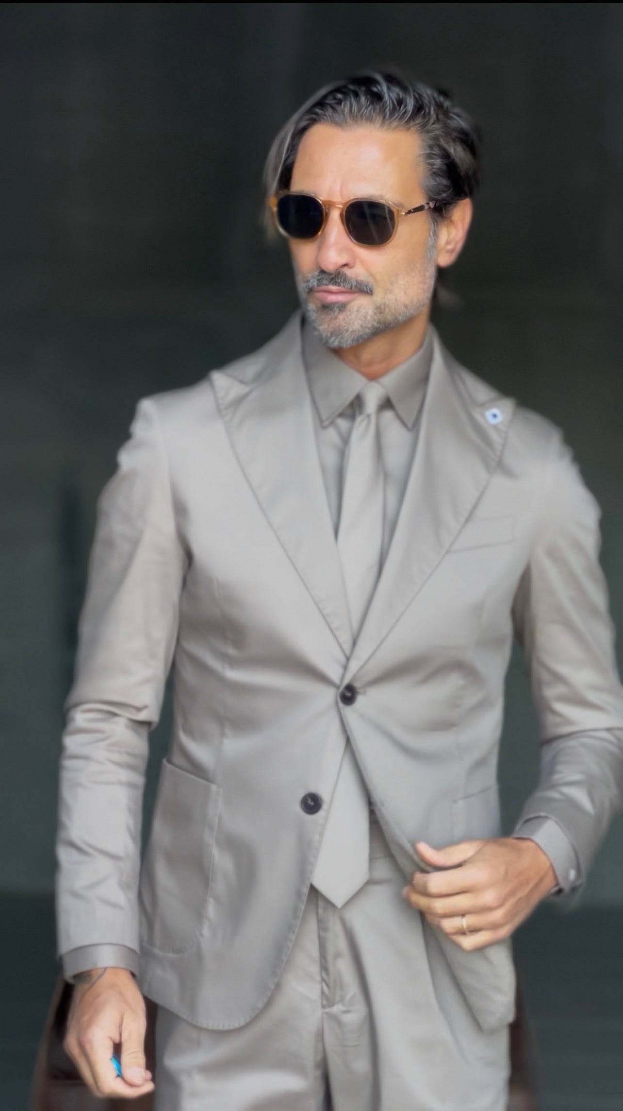 ABITO +CAMICIA +CRAVATTA (STESSO TESSUTO IN COTONE)