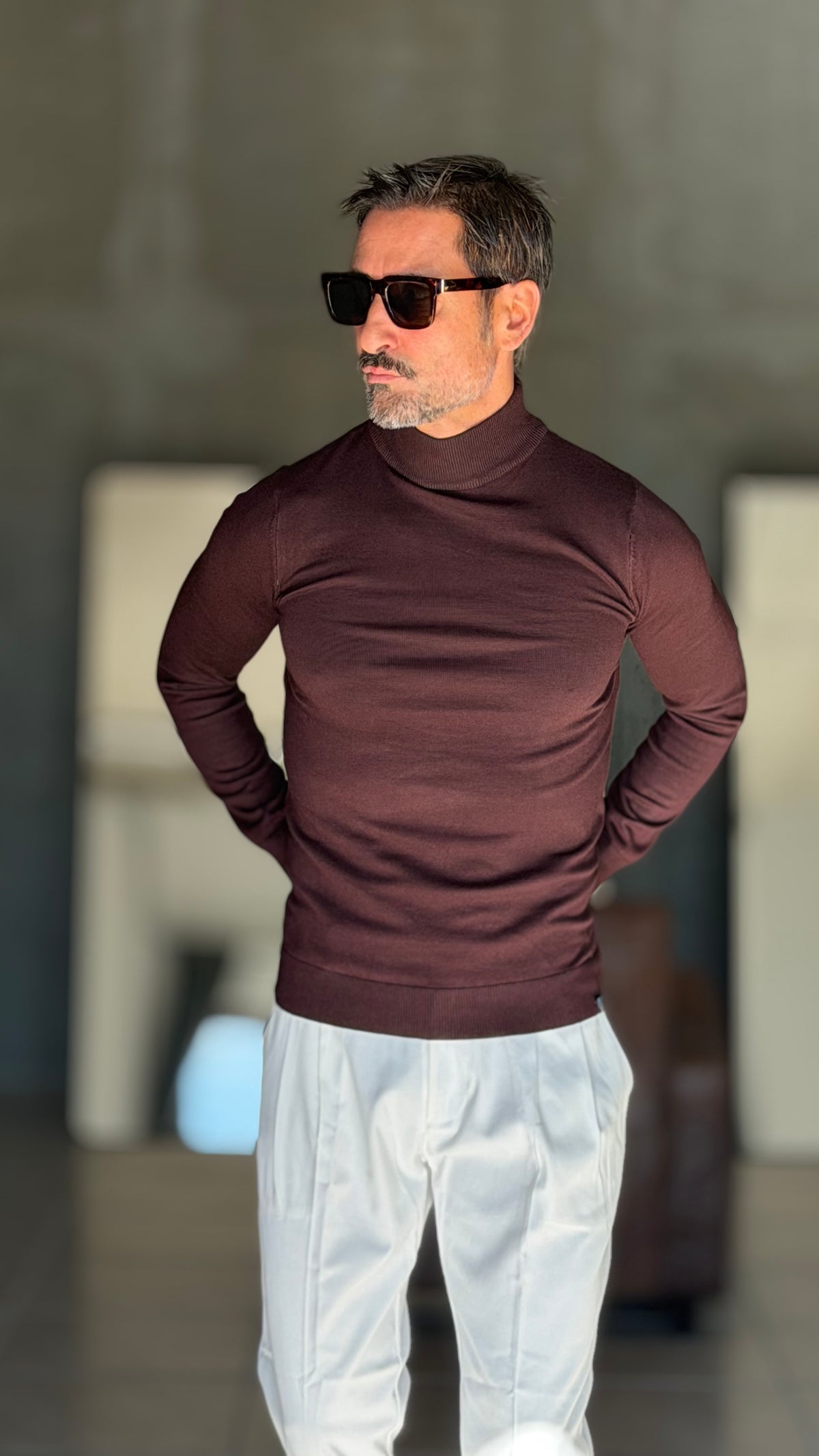 WHITE VISCOSE TROUSERS WITH REGULAR BOTTOM
