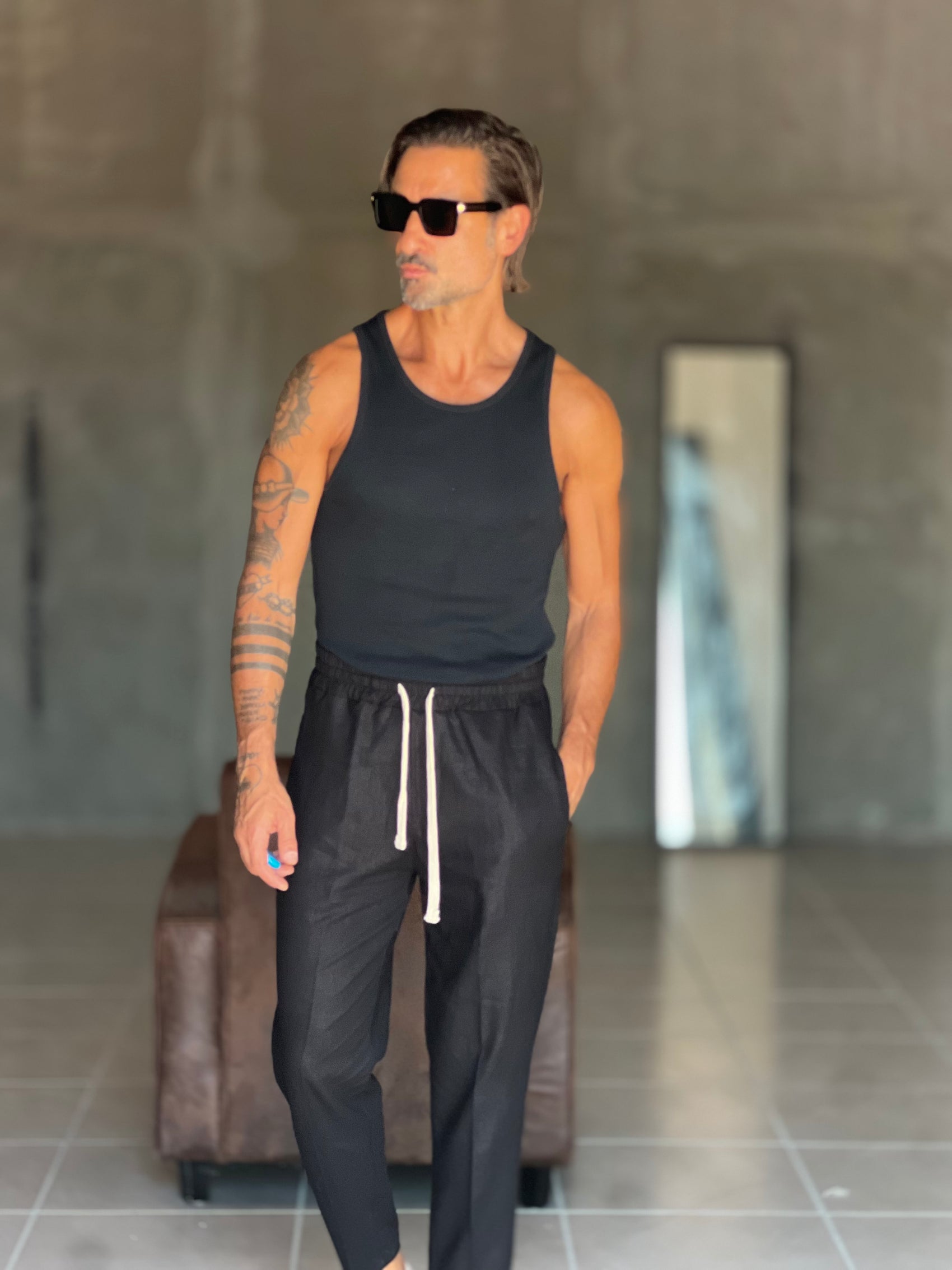 WHITE VISCOSE TROUSERS WITH REGULAR BOTTOM