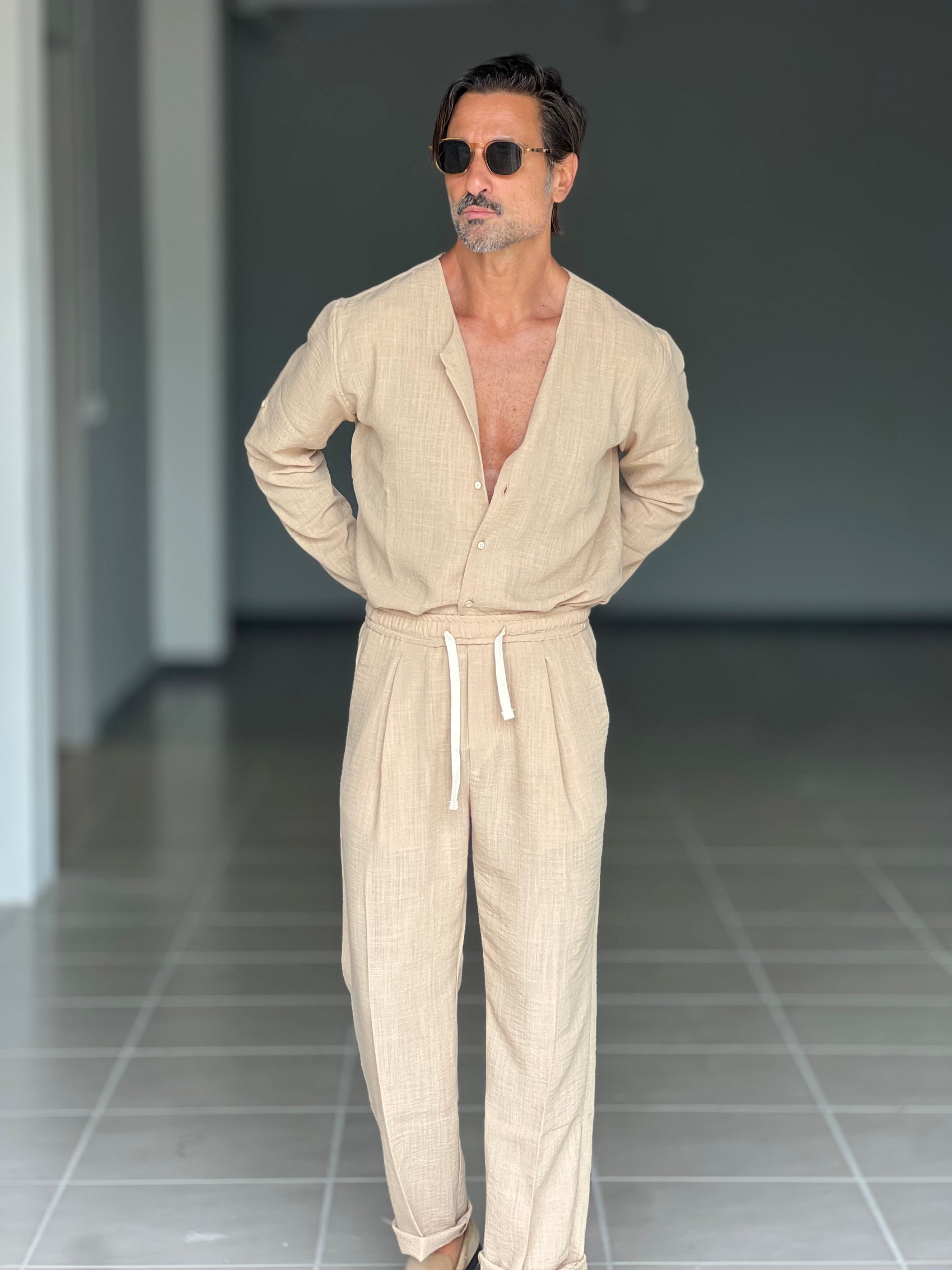 COORDINATO CAMICIA E PANTALACCIO CAMMELLO COREANA GIROCOLLO COTENE VISCOSA EFFETTO LINO. 00201