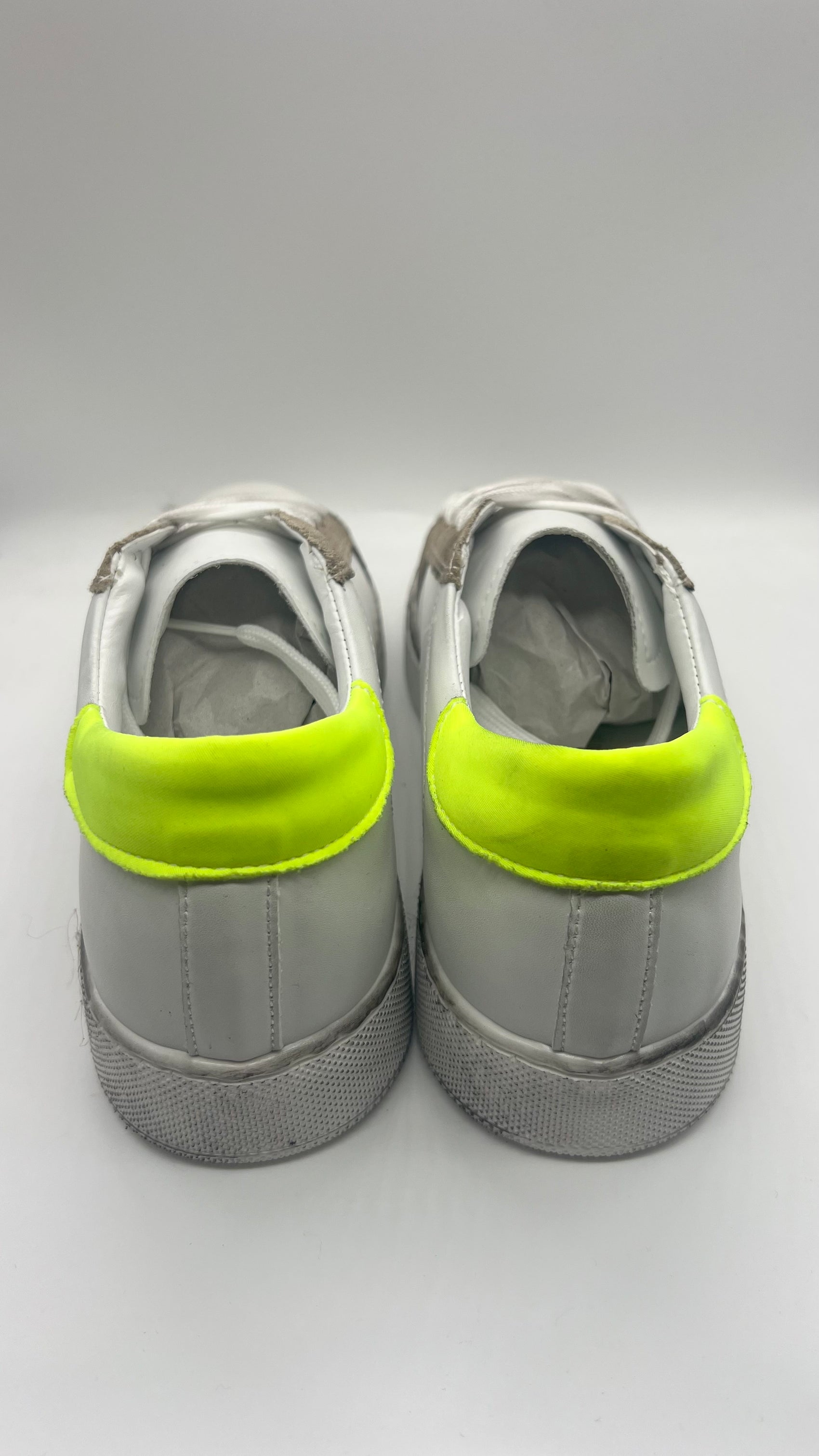 LEATHER AND SUEDE SNEAKERS WITH YELLOW CAP