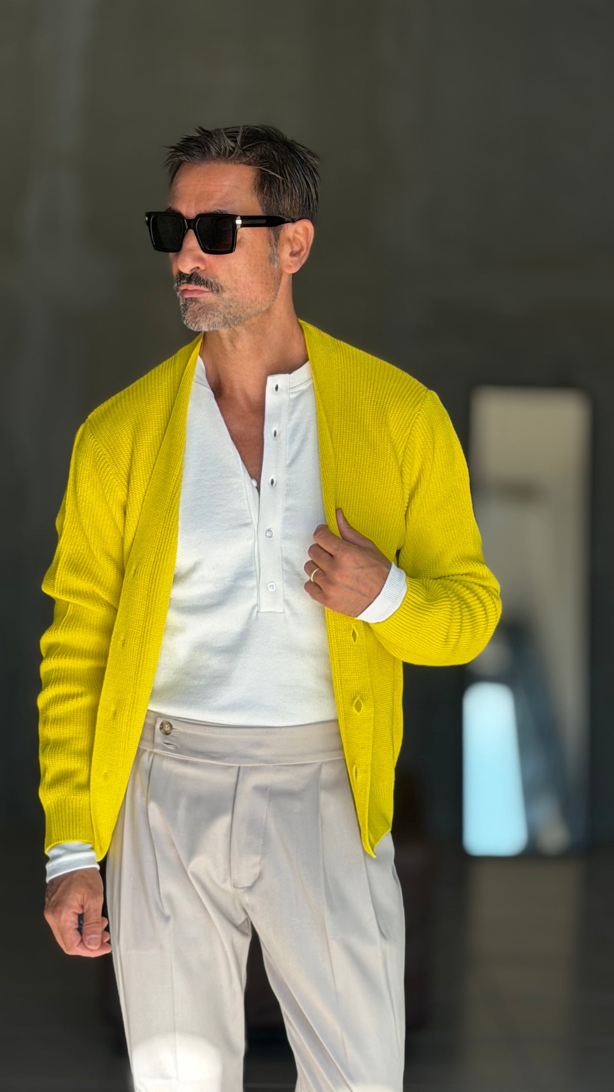 WHITE VISCOSE TROUSERS WITH REGULAR BOTTOM