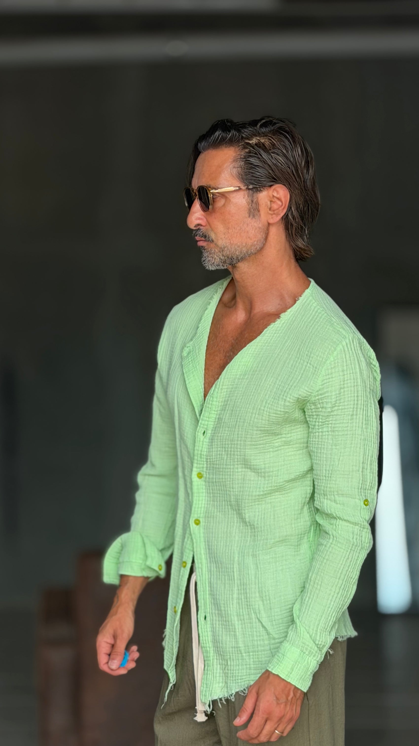 CAMICIA COREANA VERDE KIWI GOFFRATA COTONE  EFFETTO LINO. 278