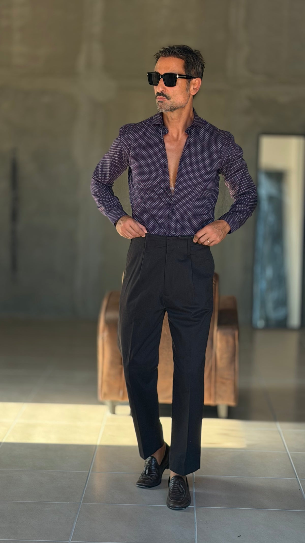 WHITE VISCOSE TROUSERS WITH REGULAR BOTTOM