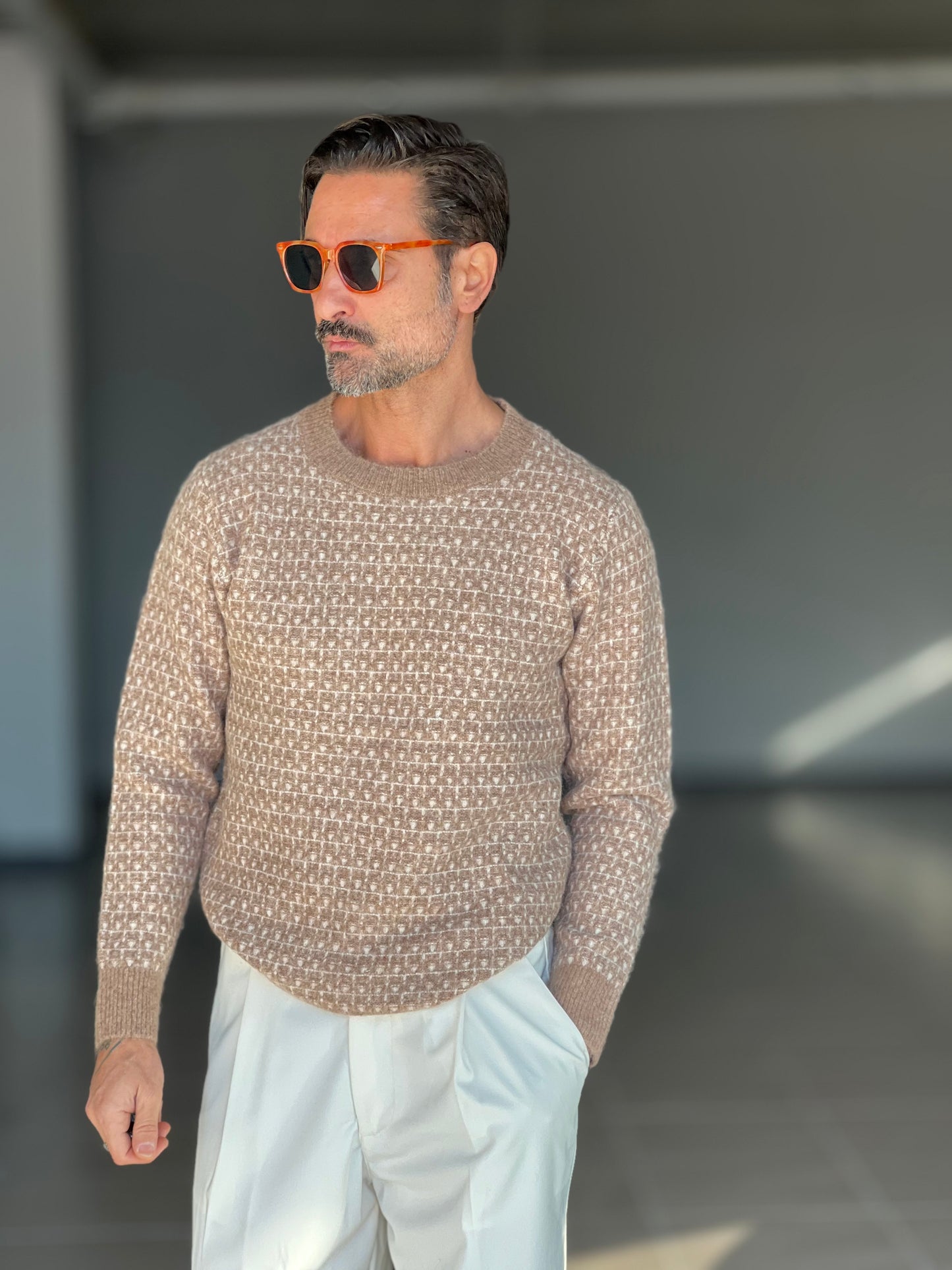 MAGLIA GIRO CAMMELLO  MICROFANTASIA MISTO LANA