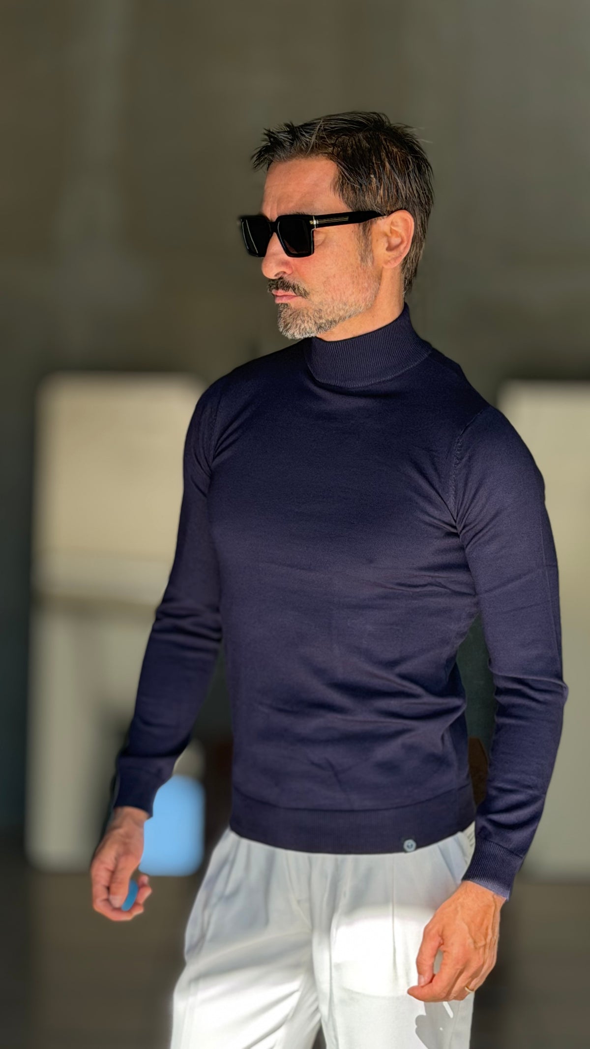 WHITE VISCOSE TROUSERS WITH REGULAR BOTTOM