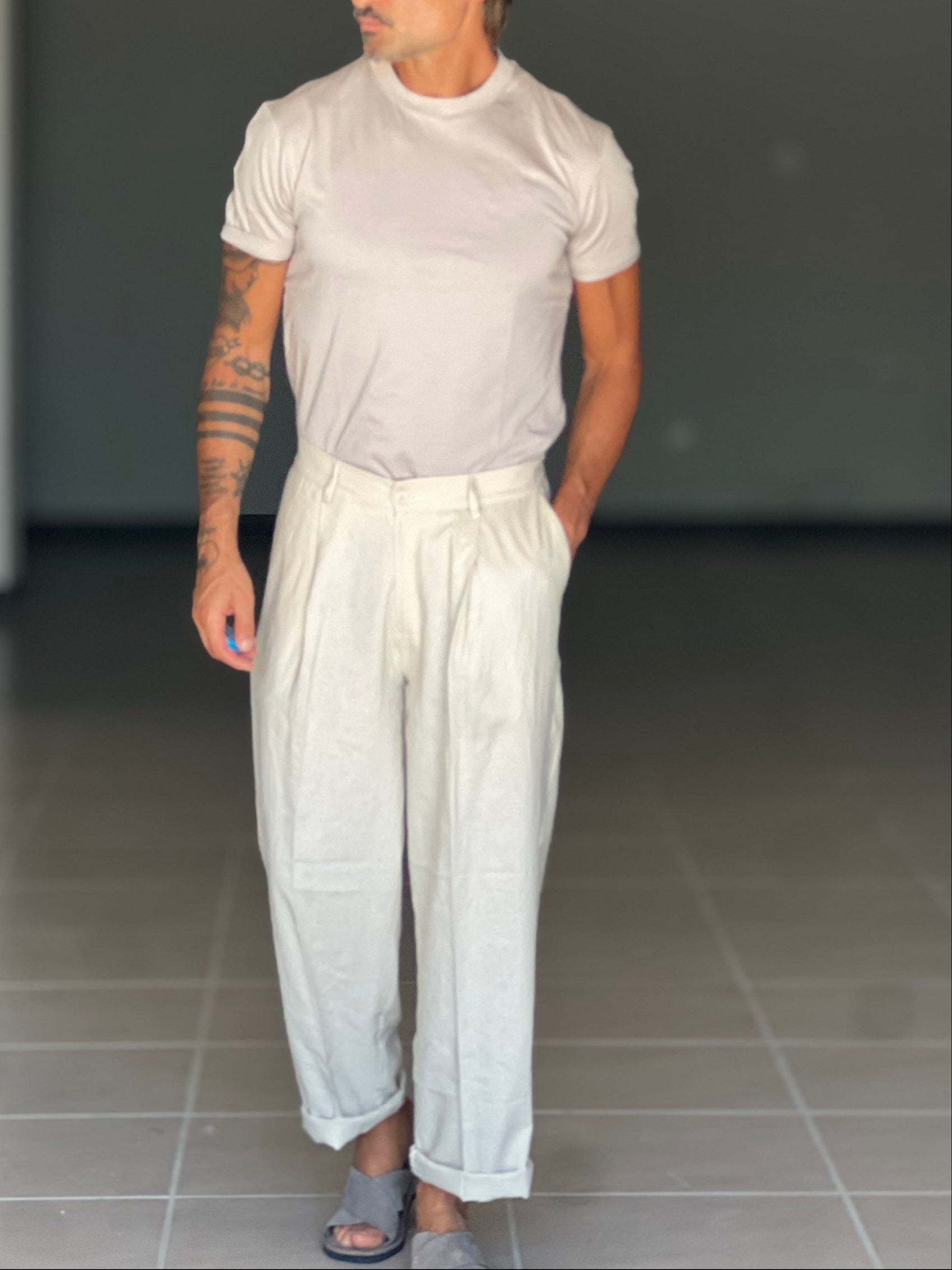 WHITE VISCOSE TROUSERS WITH REGULAR BOTTOM