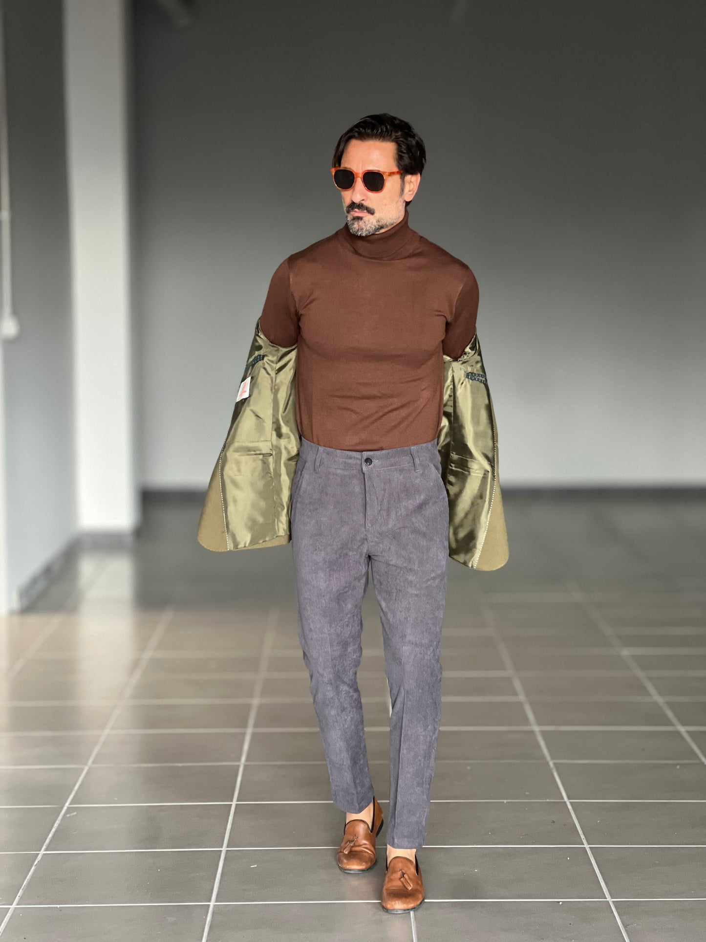 PANTALONE PIOMBO VELLUTO MILLERIGHE GAMBA DRITTA TASCA AMERICA