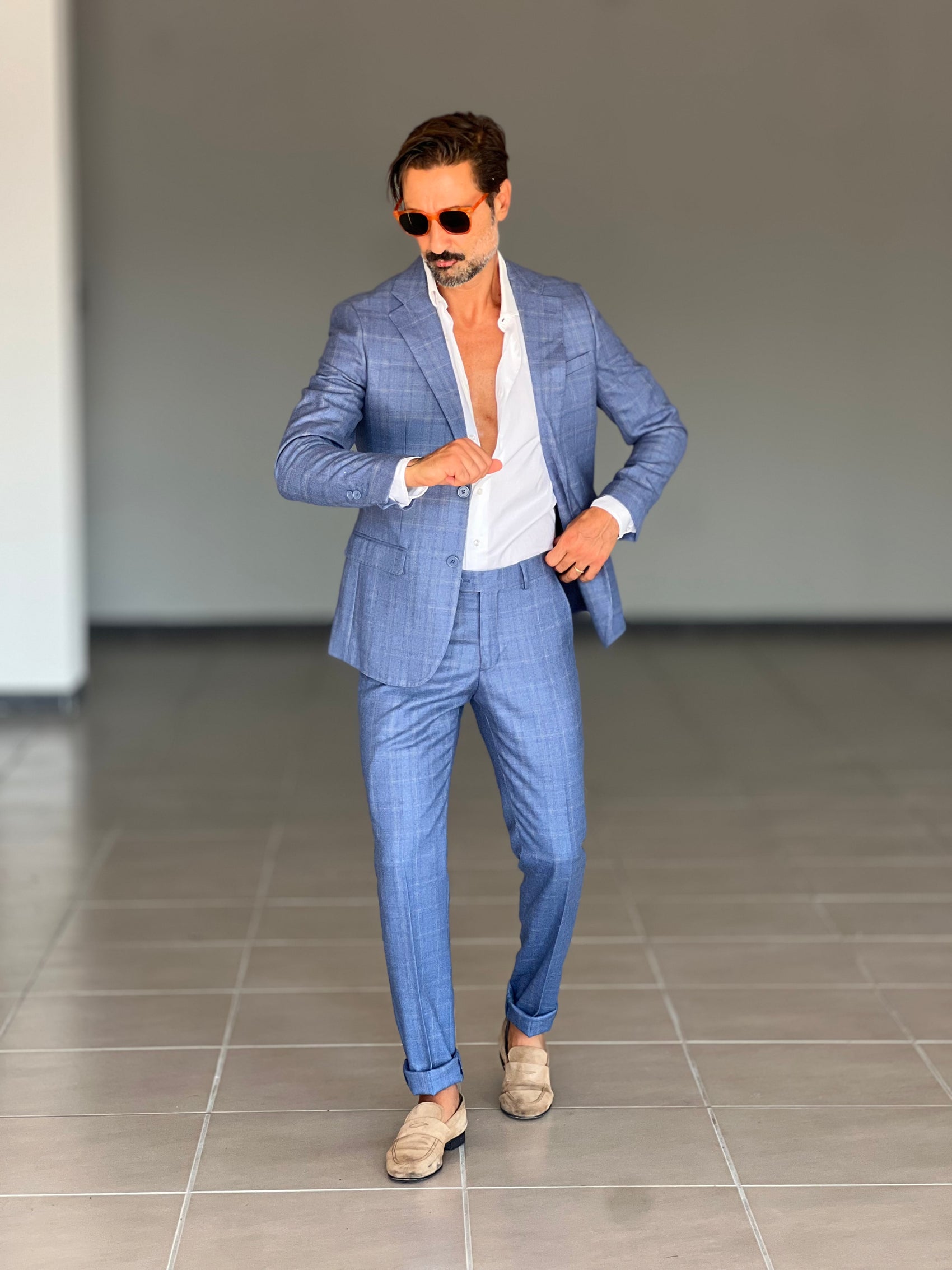 ABITO GALLES CELESTE MONOPETTO