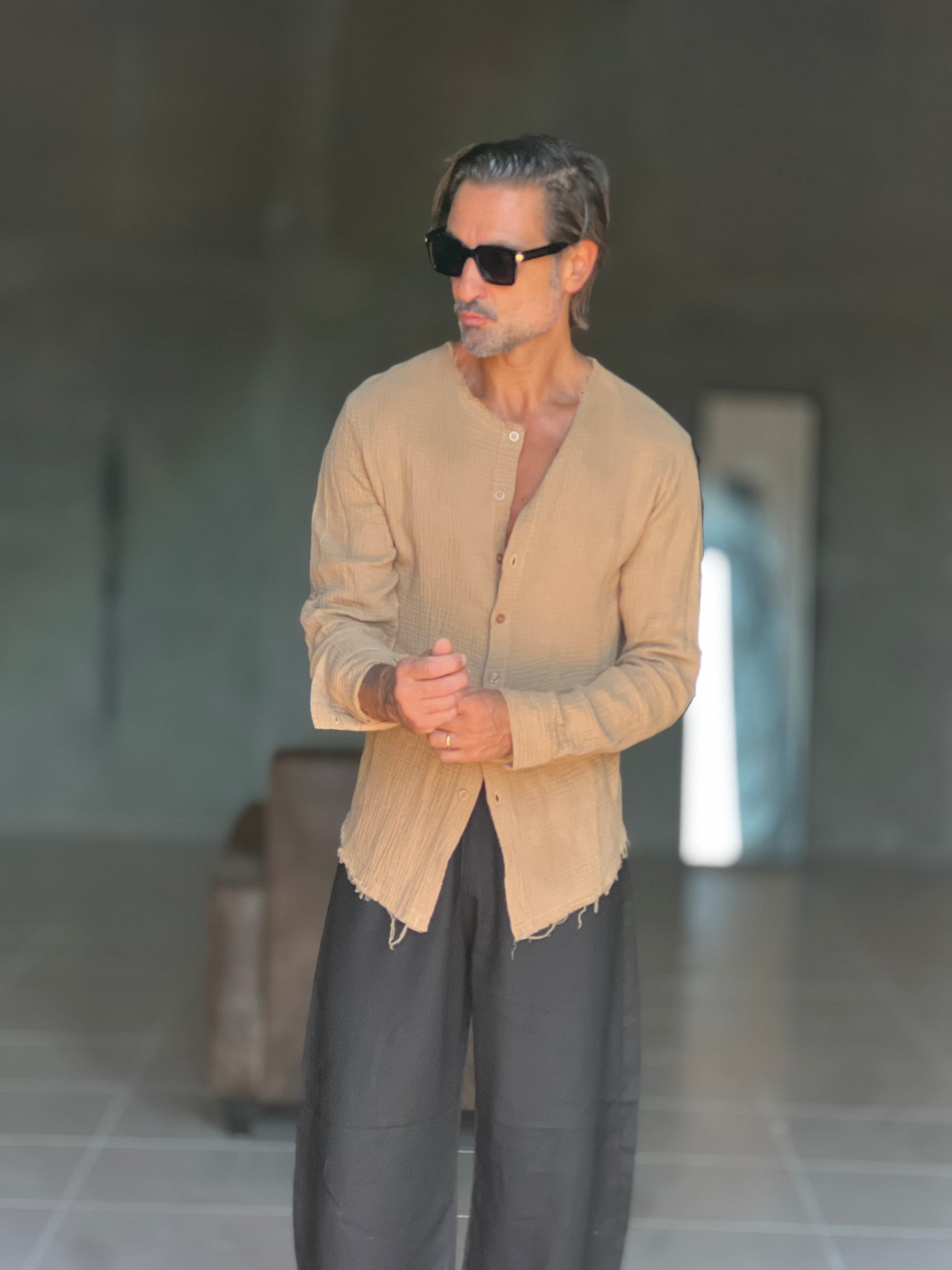 CAMICIA COREANA CARAMELLO  CHIARO GOFFRATA COTONE  EFFETTO LINO. 278
