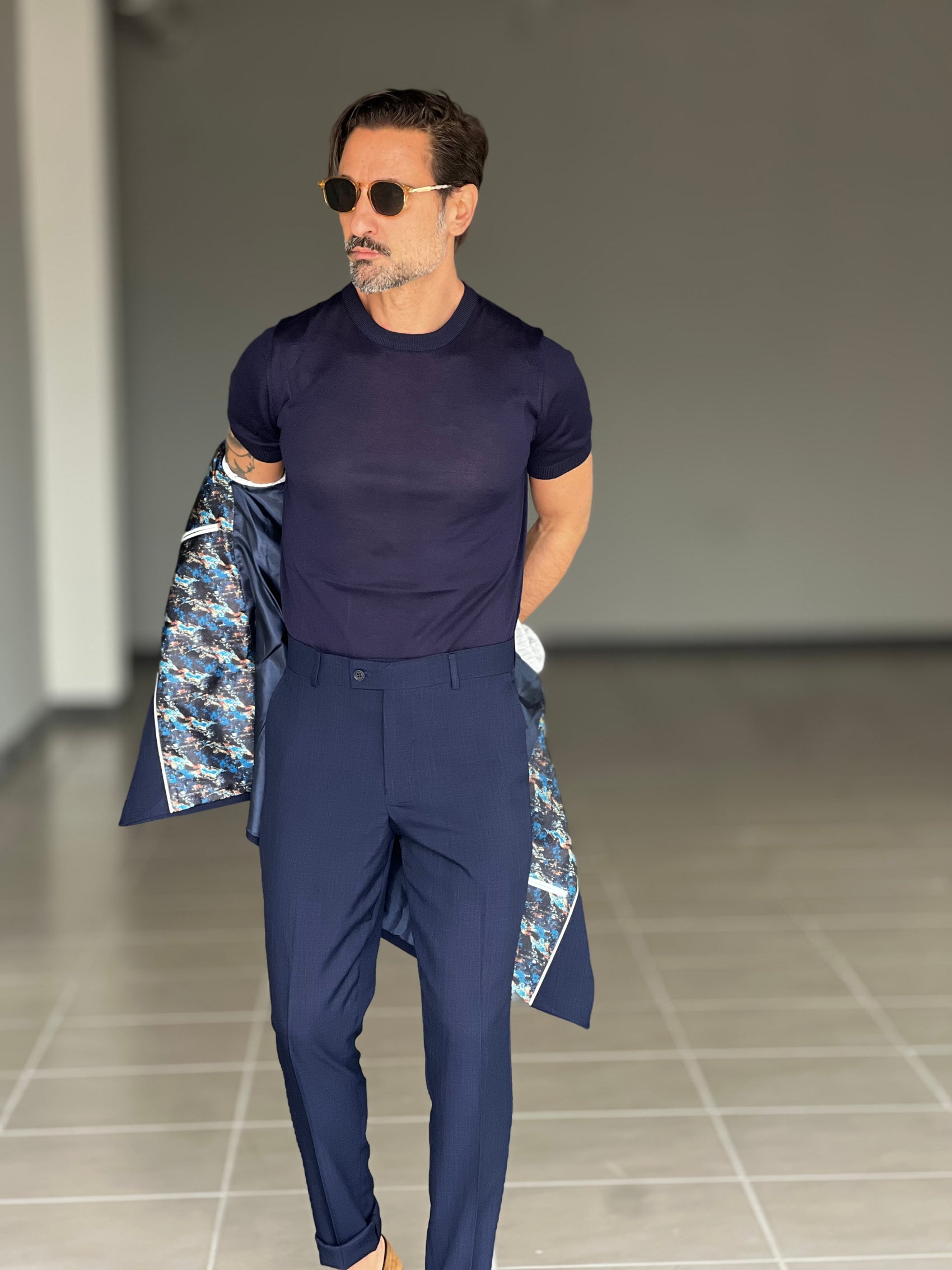 WHITE VISCOSE TROUSERS WITH REGULAR BOTTOM