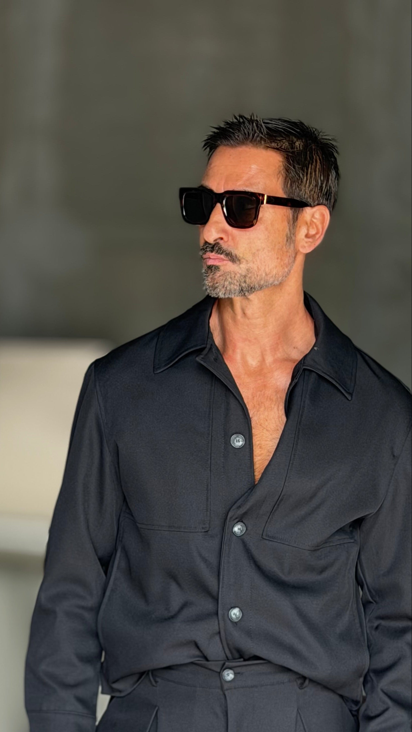 GIUBBINO CAMICIA NERO CROP 510 (abbinabile al pantalone baloon 510 )