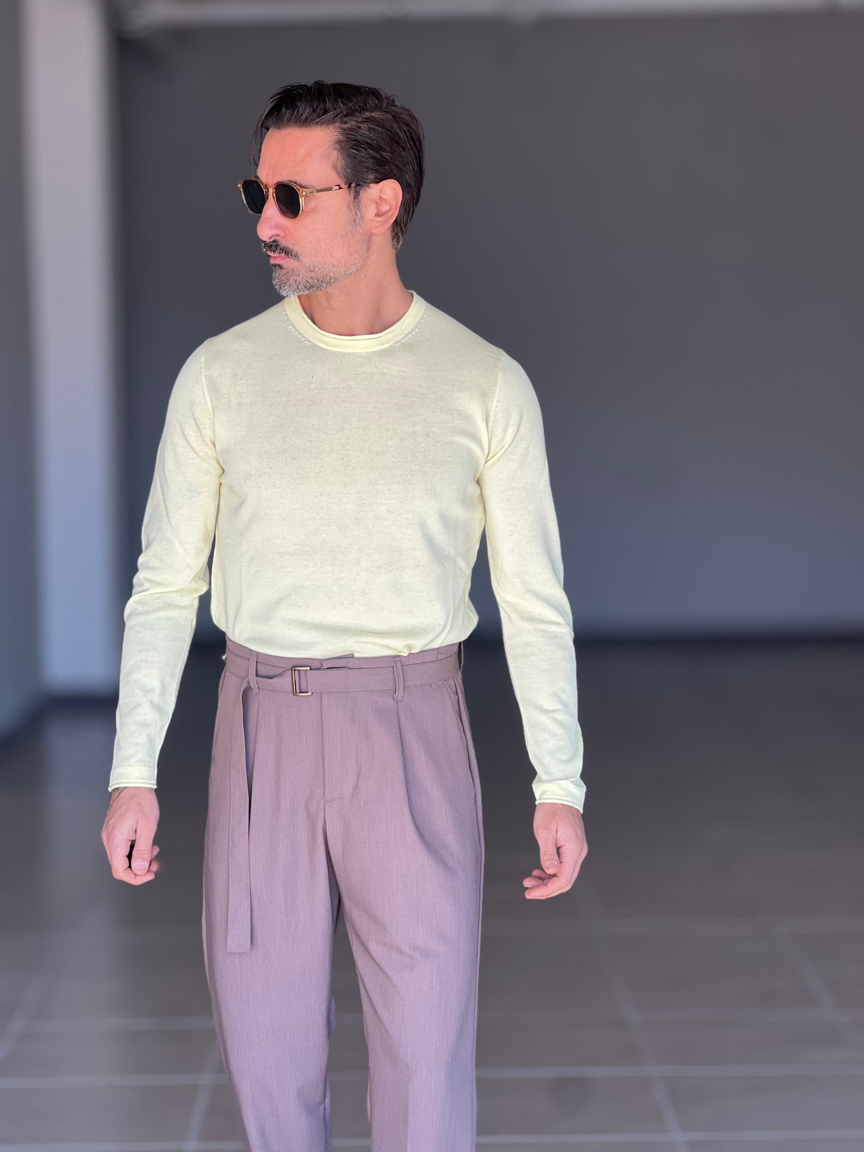 WHITE VISCOSE TROUSERS WITH REGULAR BOTTOM