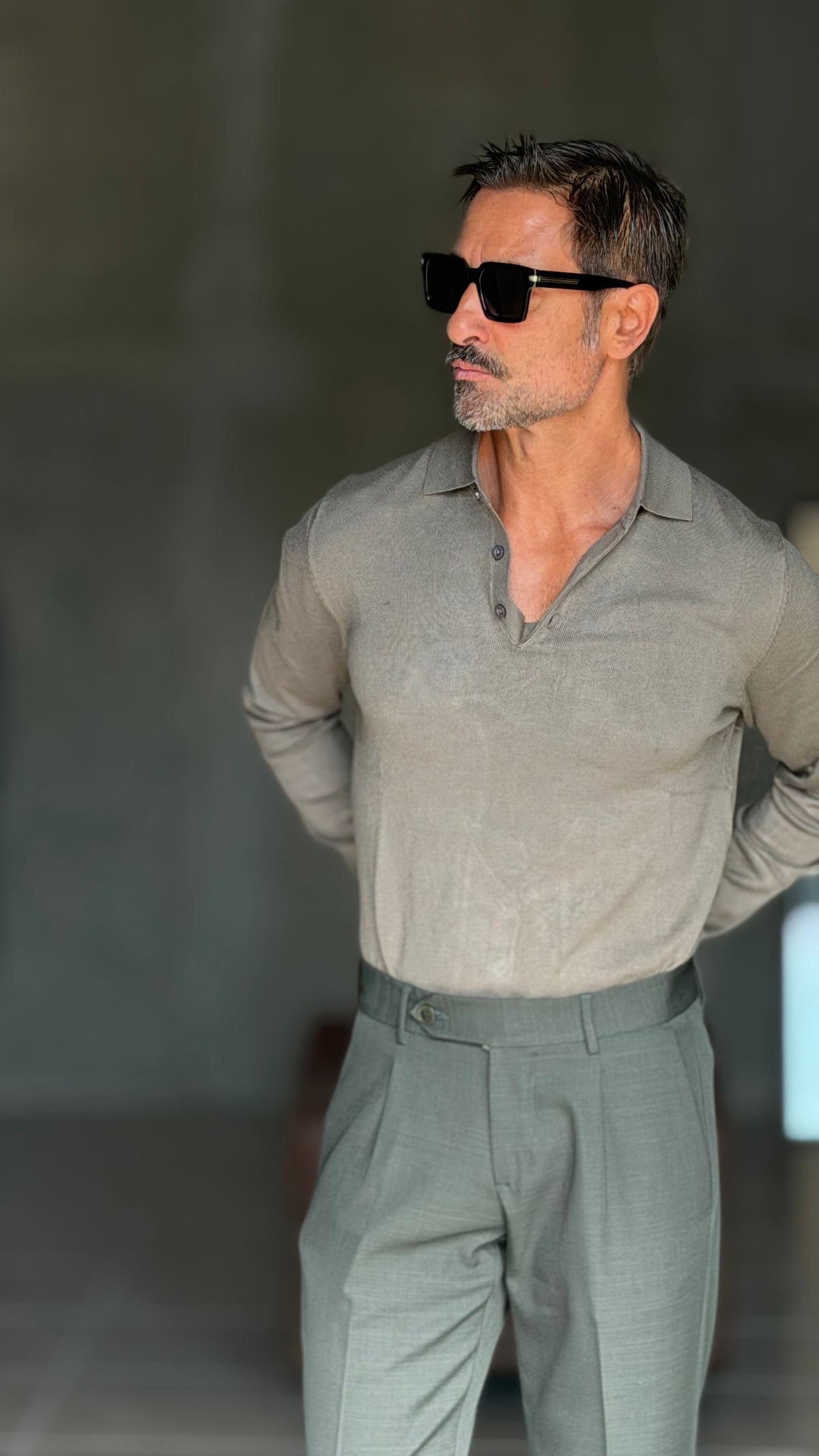 WHITE VISCOSE TROUSERS WITH REGULAR BOTTOM