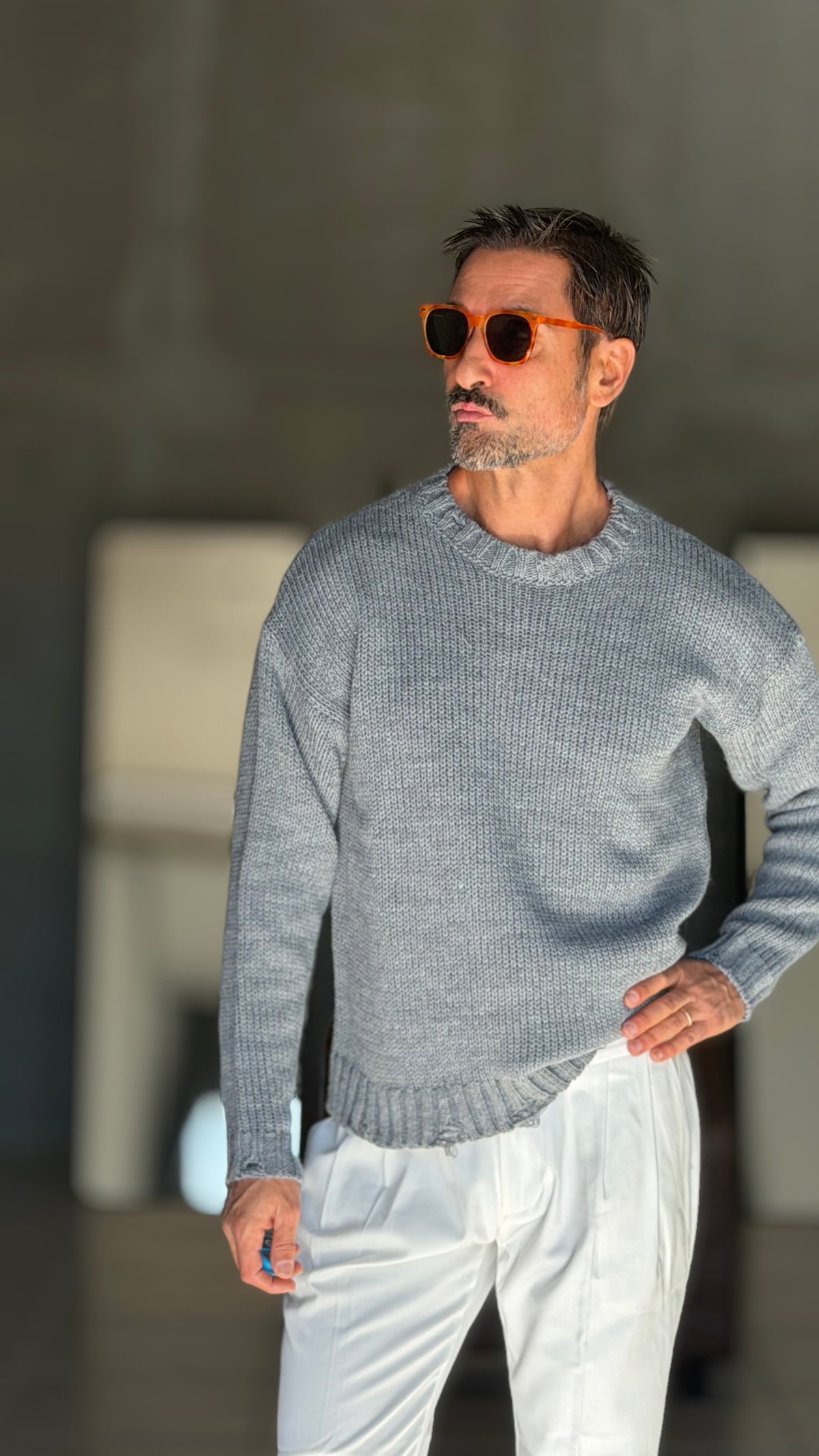 WHITE VISCOSE TROUSERS WITH REGULAR BOTTOM