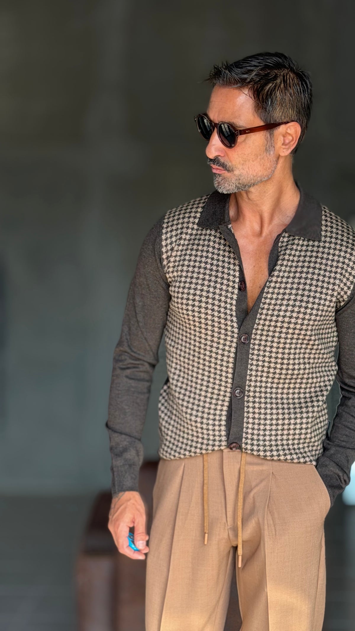 WHITE VISCOSE TROUSERS WITH REGULAR BOTTOM