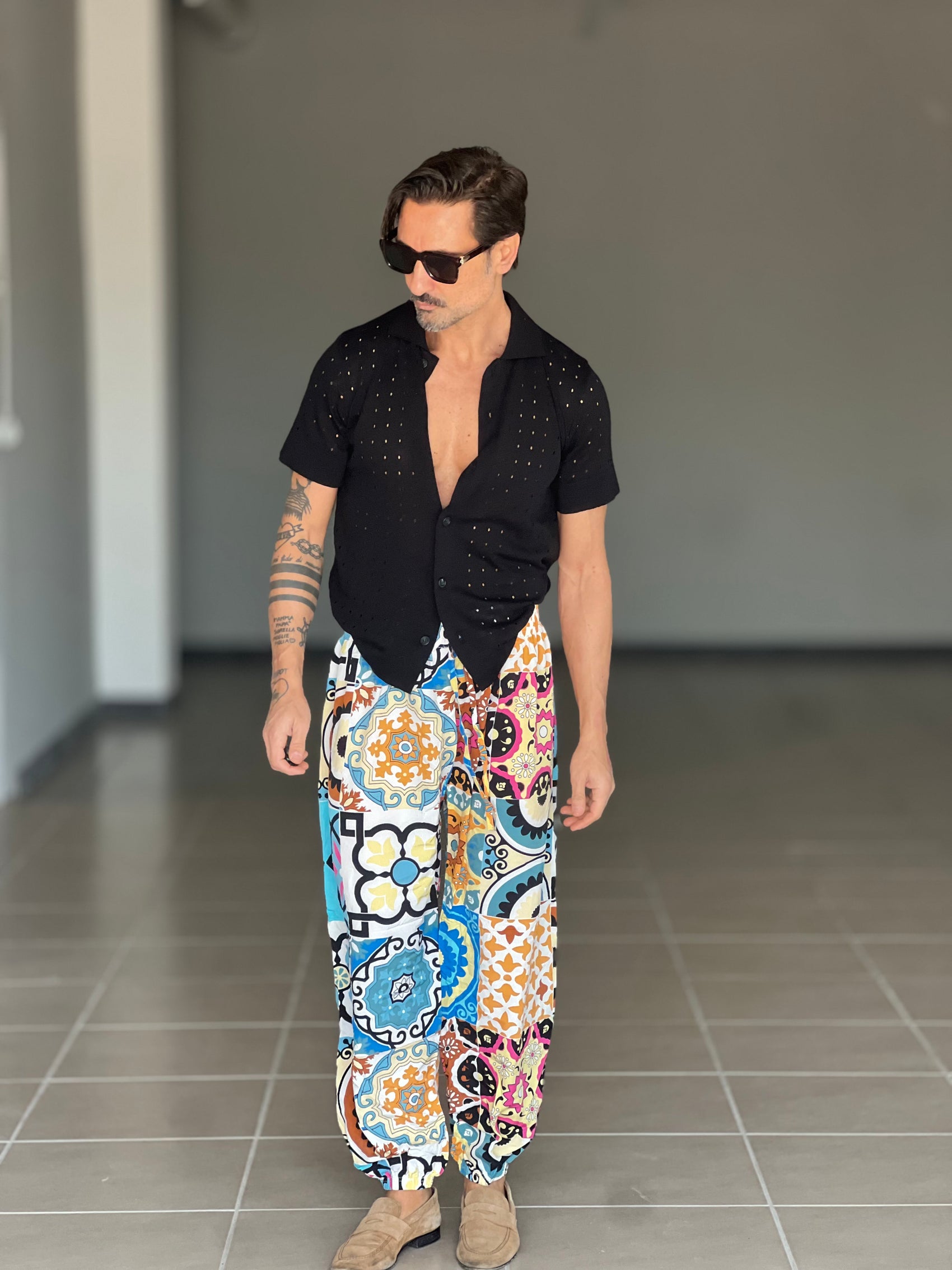 BLACK CHAIN ​​VISCOSE TROUSERS