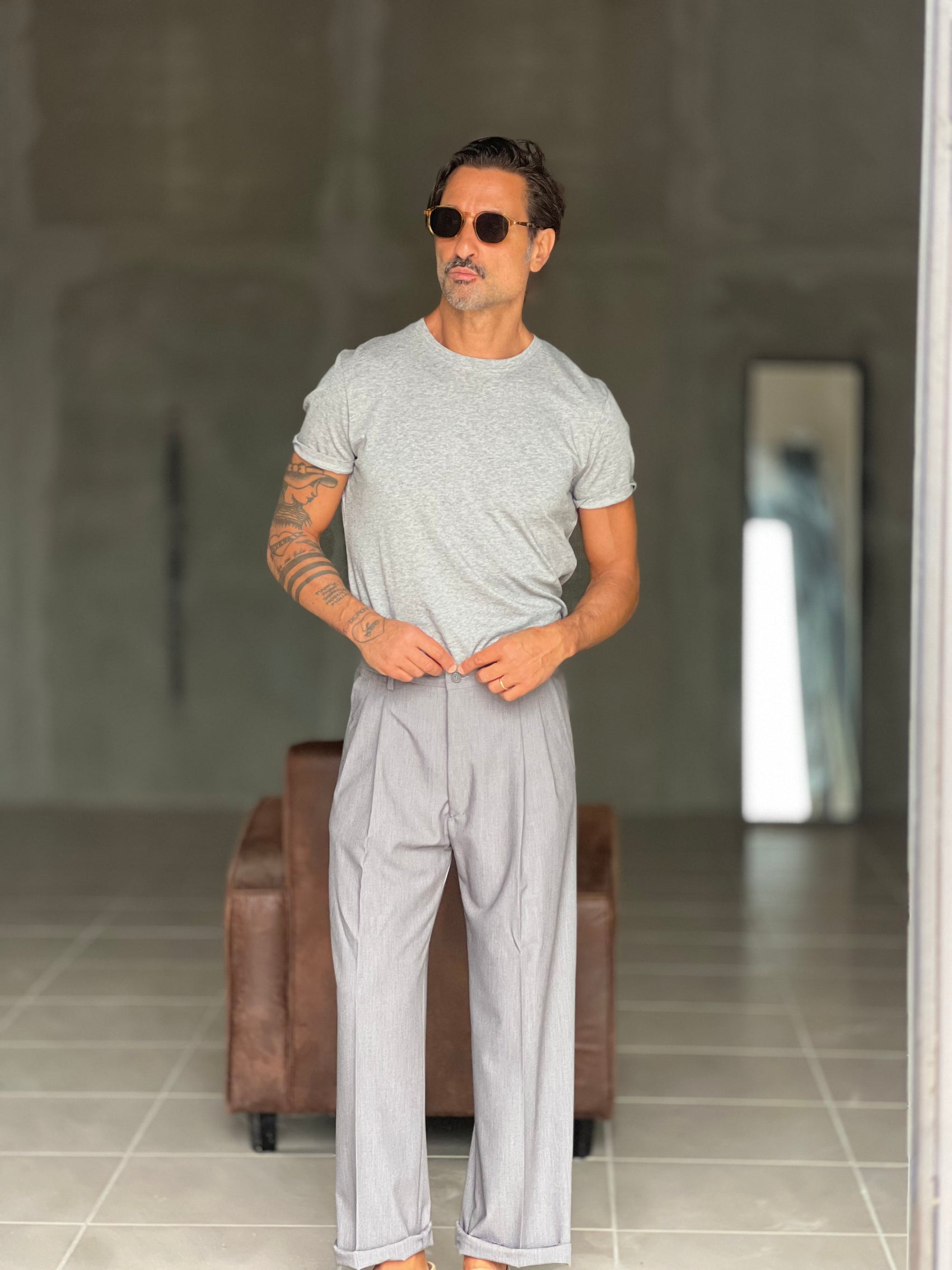 WHITE VISCOSE TROUSERS WITH REGULAR BOTTOM