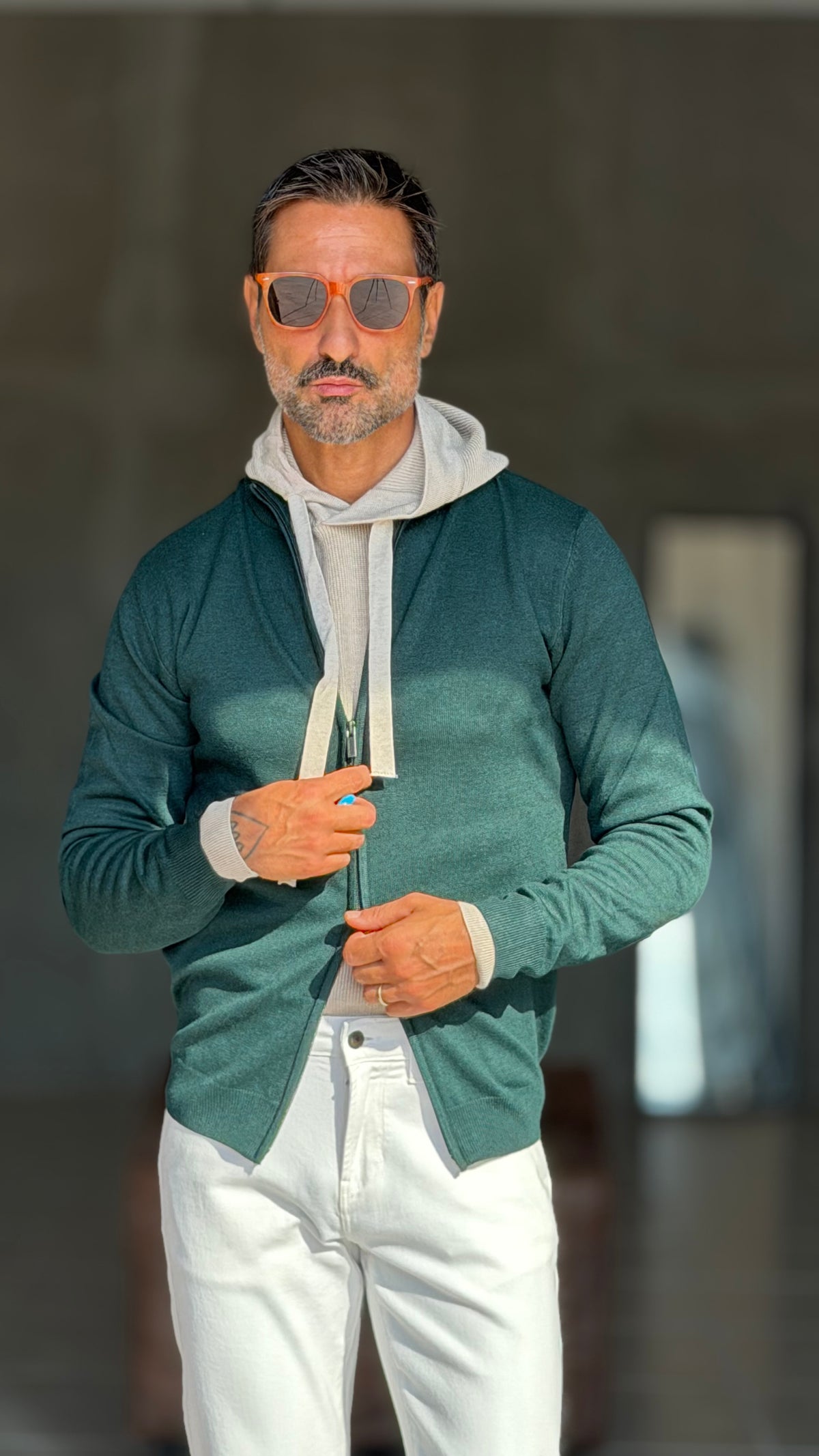 WHITE VISCOSE TROUSERS WITH REGULAR BOTTOM