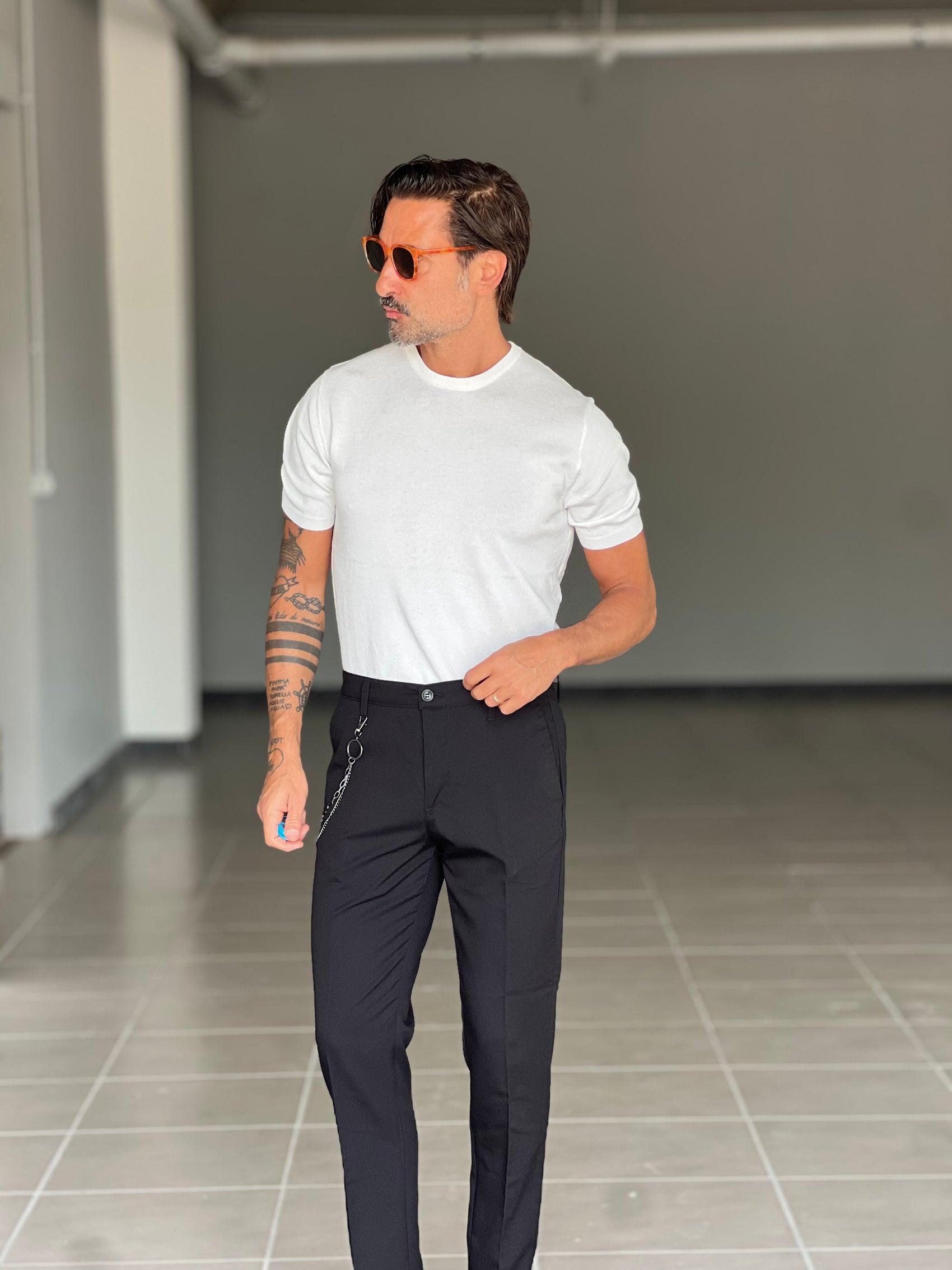 WHITE VISCOSE TROUSERS WITH REGULAR BOTTOM